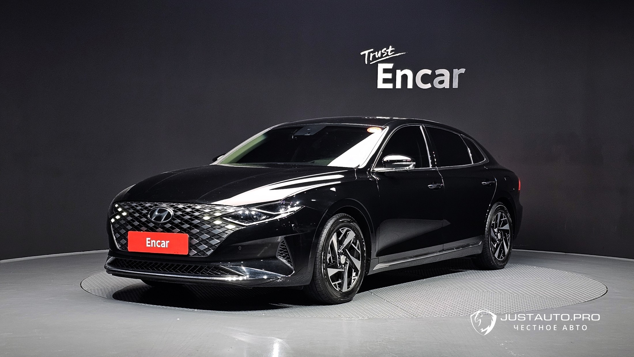 Автомобиль Hyundai Grandeur