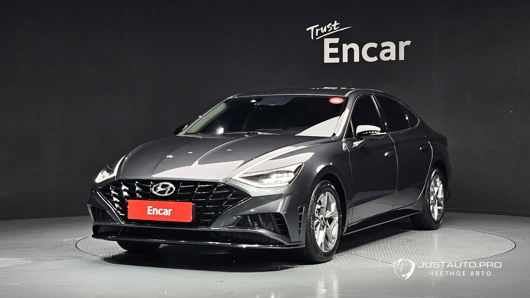 Автомобиль Hyundai Sonata