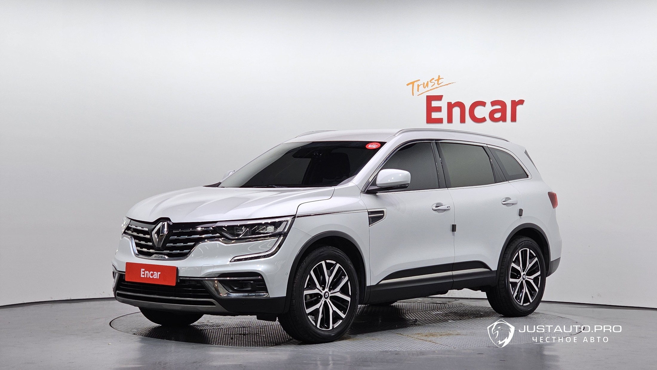 Автомобиль Renault-KoreaSamsung QM6