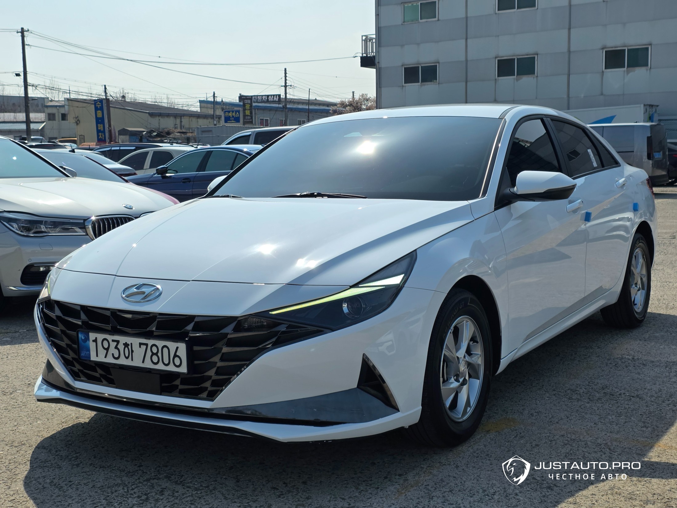 Автомобиль Hyundai AVANTE