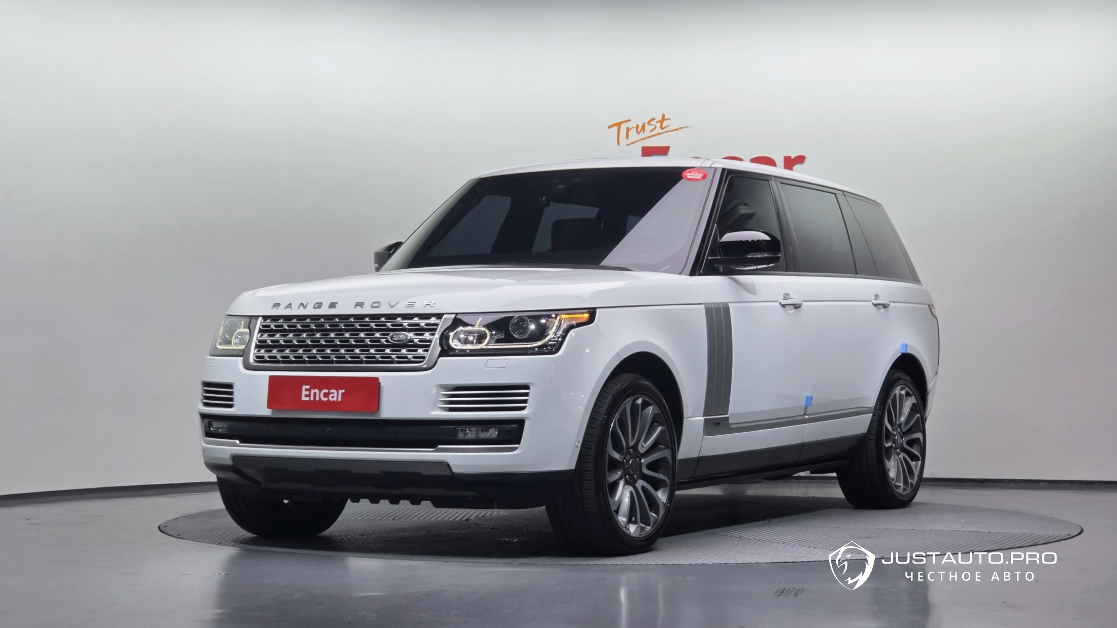Автомобиль Land Rover Range Rover