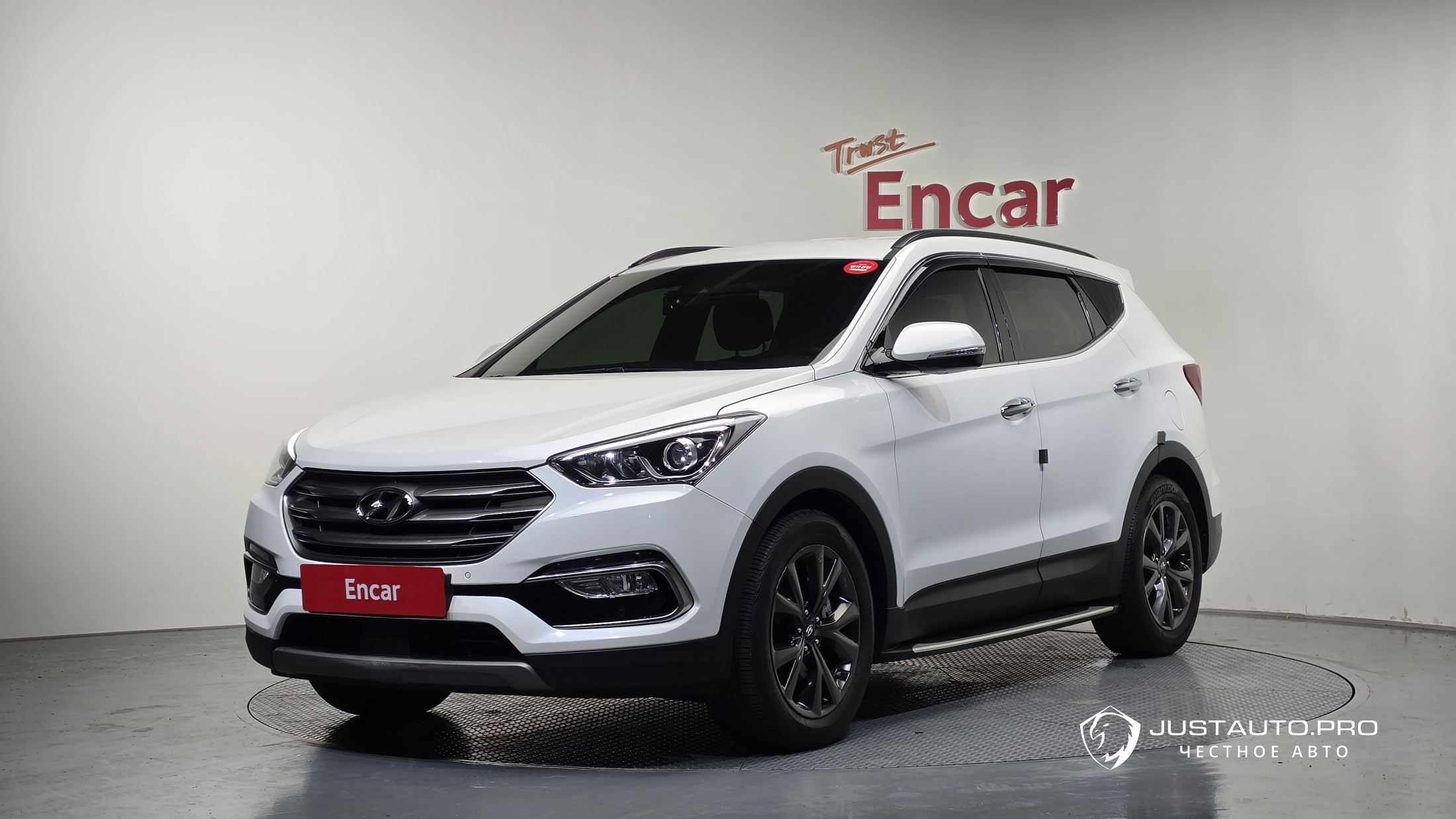 Автомобиль Hyundai Santafe