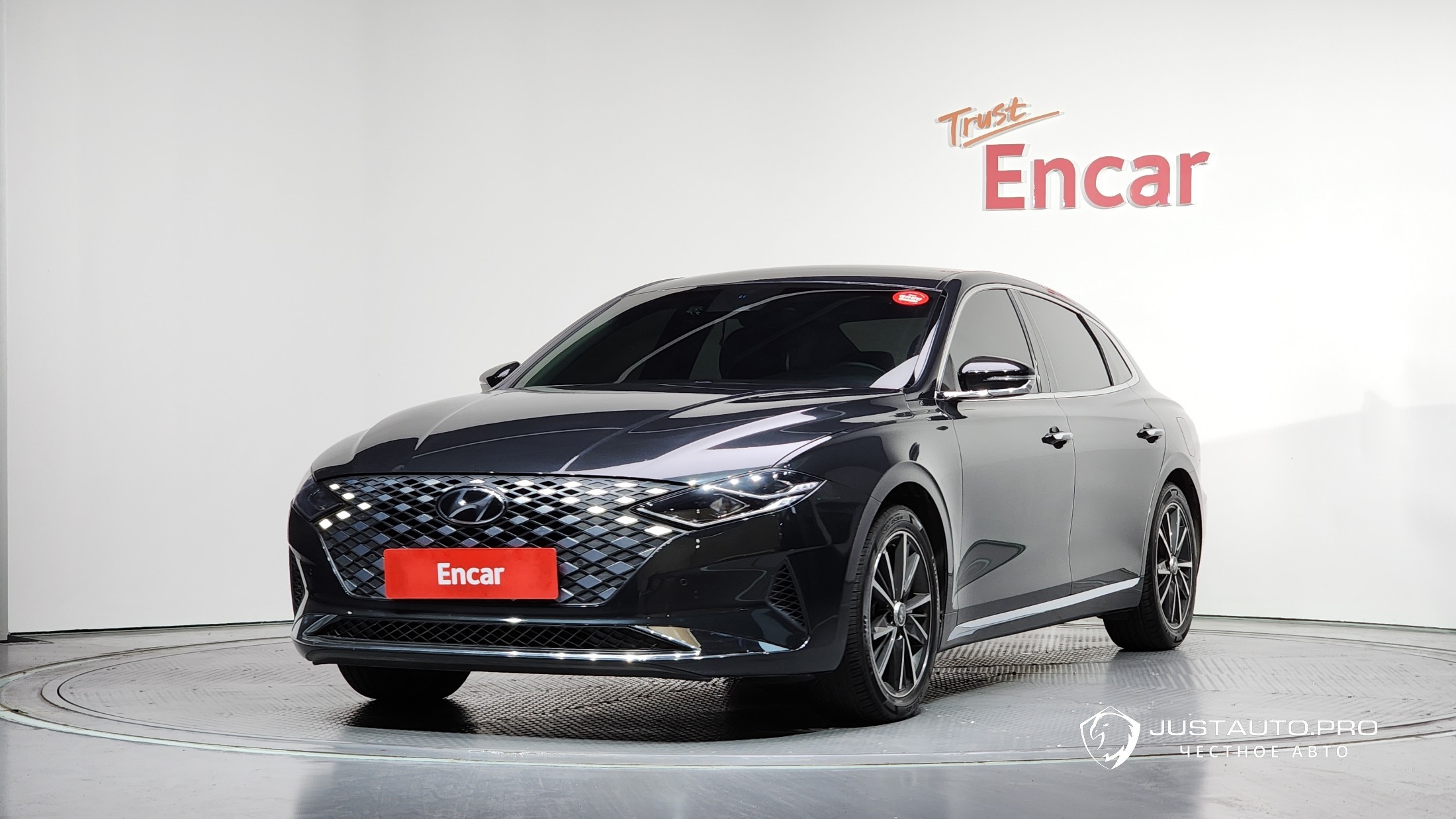 Автомобиль Hyundai Grandeur