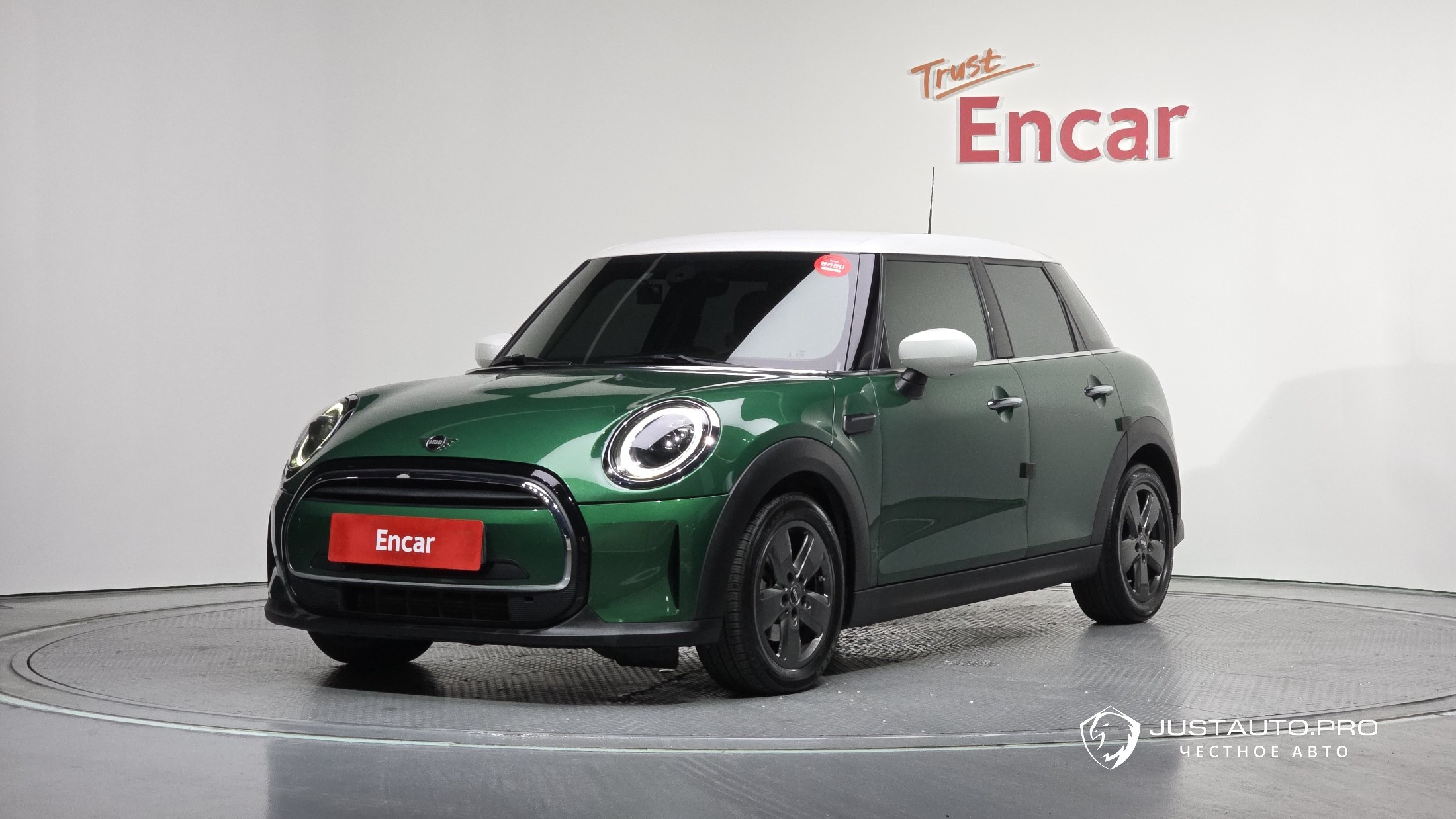 Автомобиль Mini Cooper