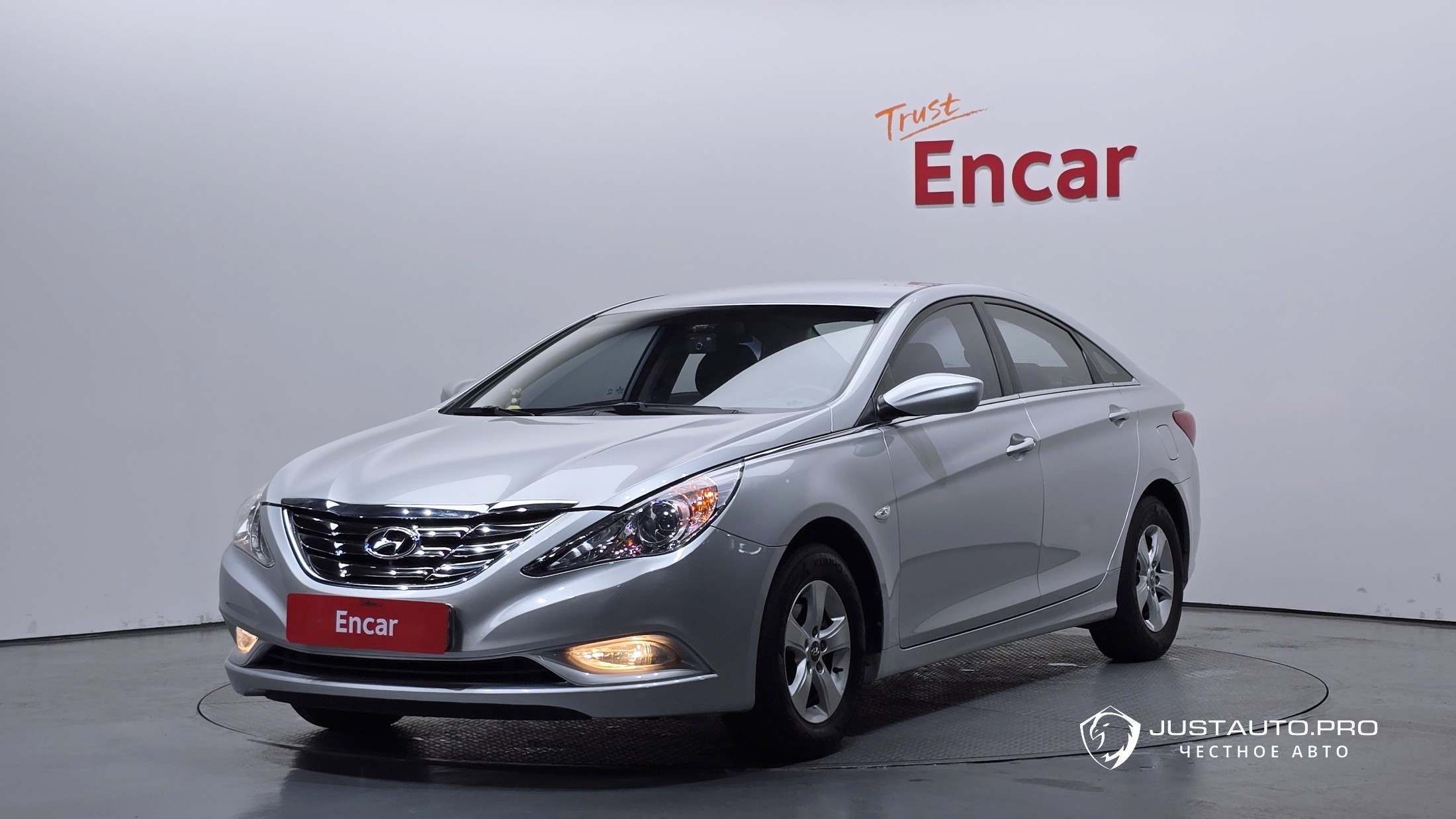 Автомобиль Hyundai Sonata