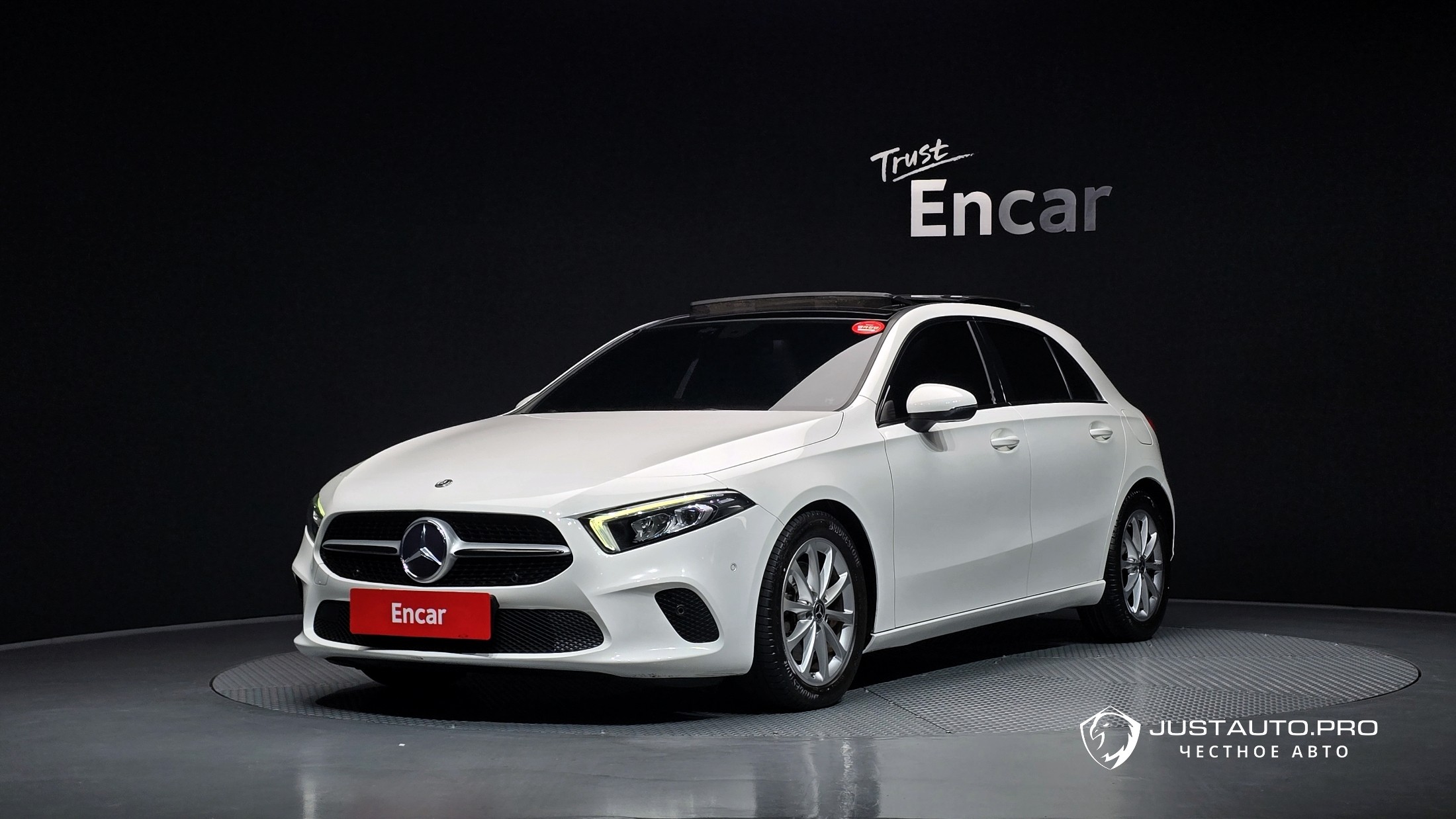 Автомобиль Mercedes-Benz A-Class