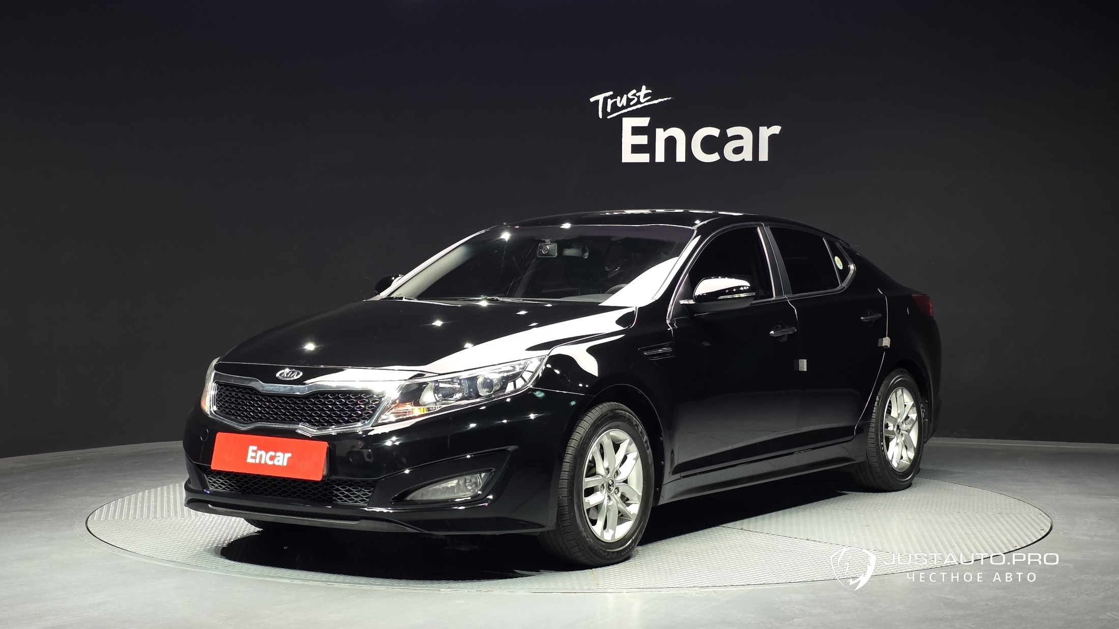 Автомобиль Kia K5