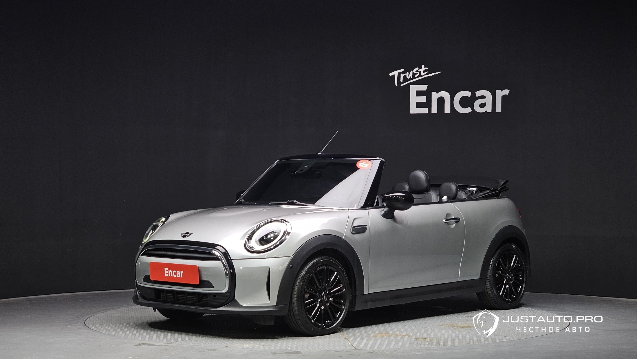 Автомобиль Mini Cooper Convertible