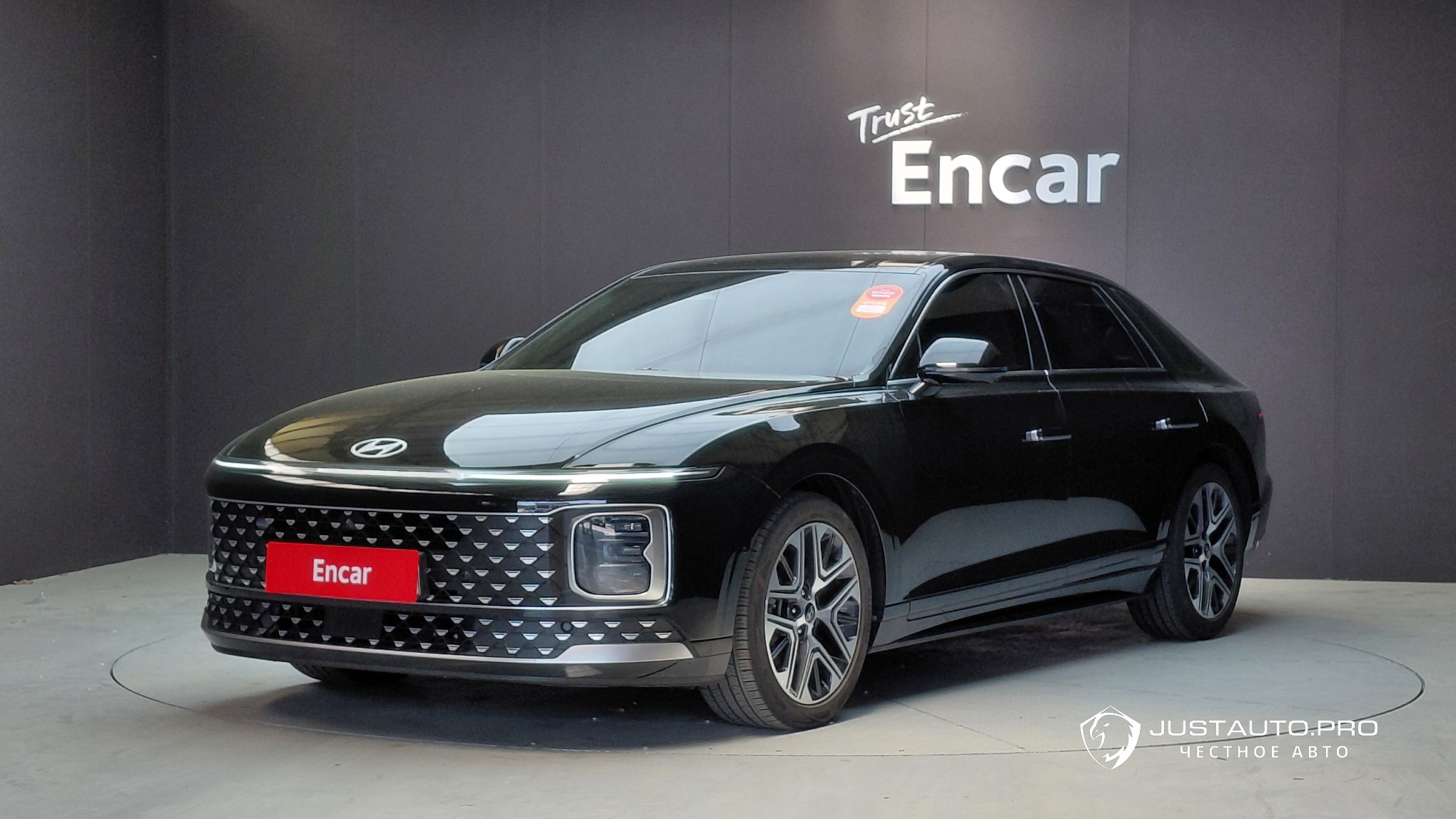 Автомобиль Hyundai Grandeur