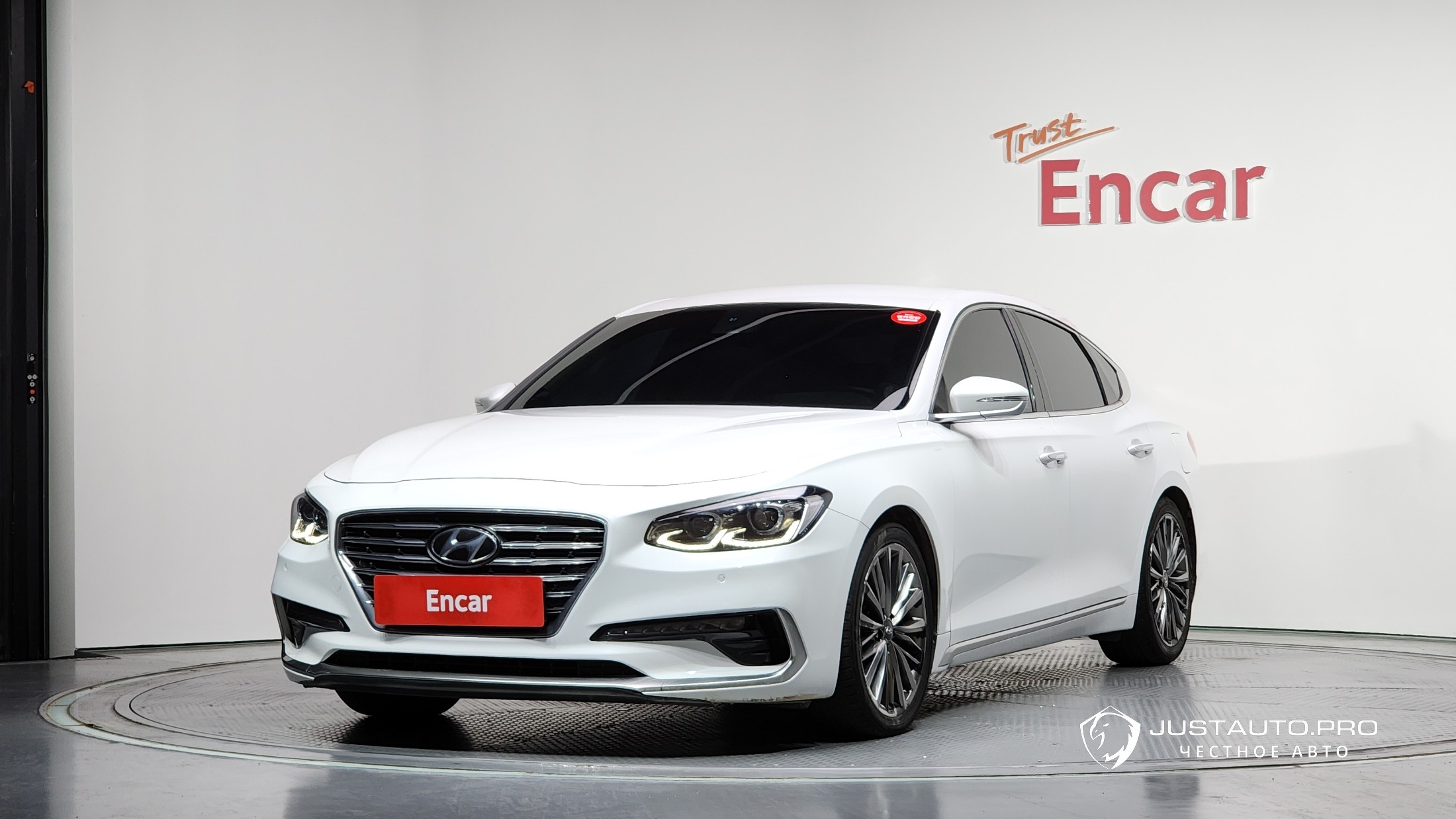 Автомобиль Hyundai Grandeur