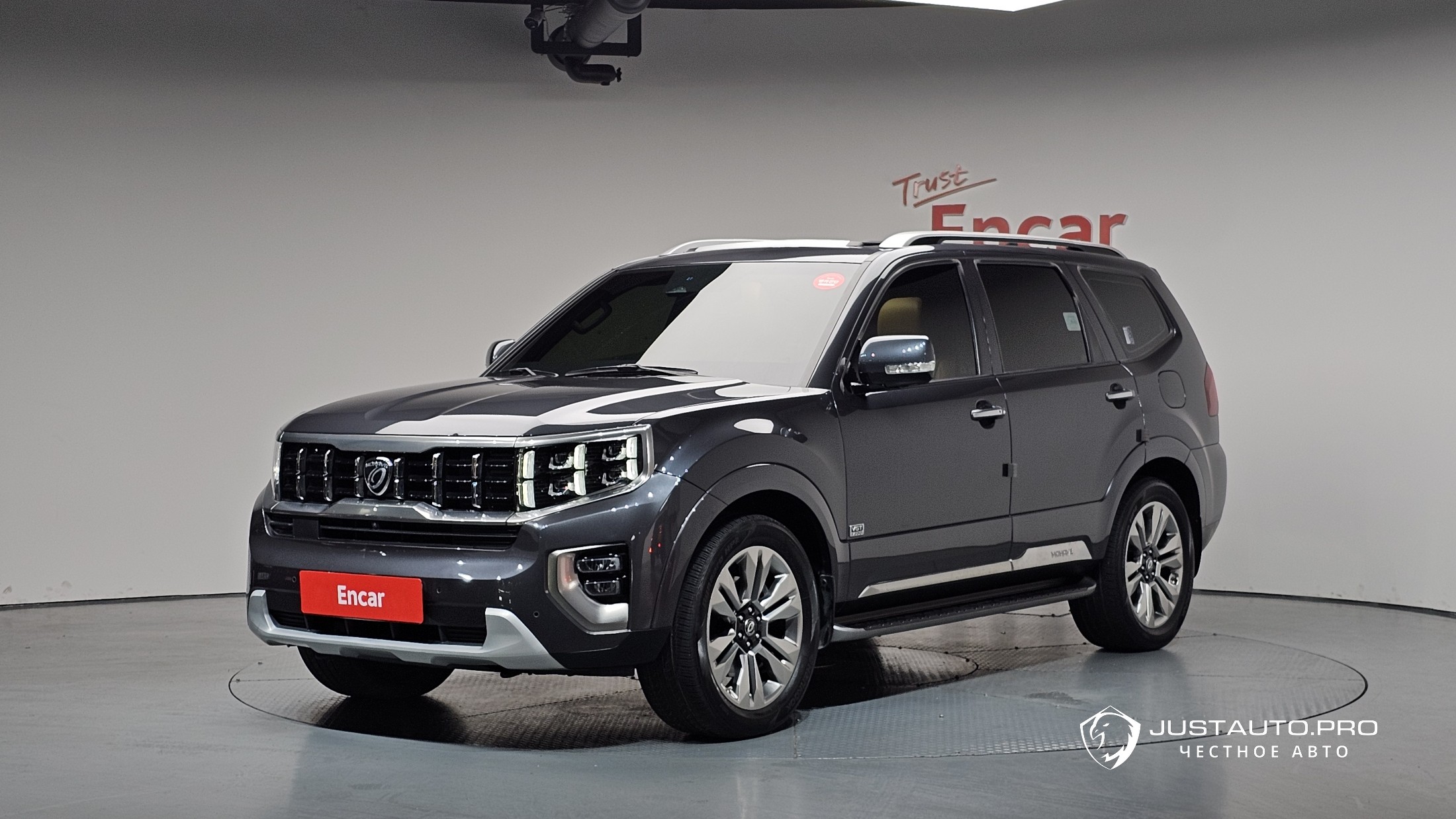 Автомобиль Kia Mohave