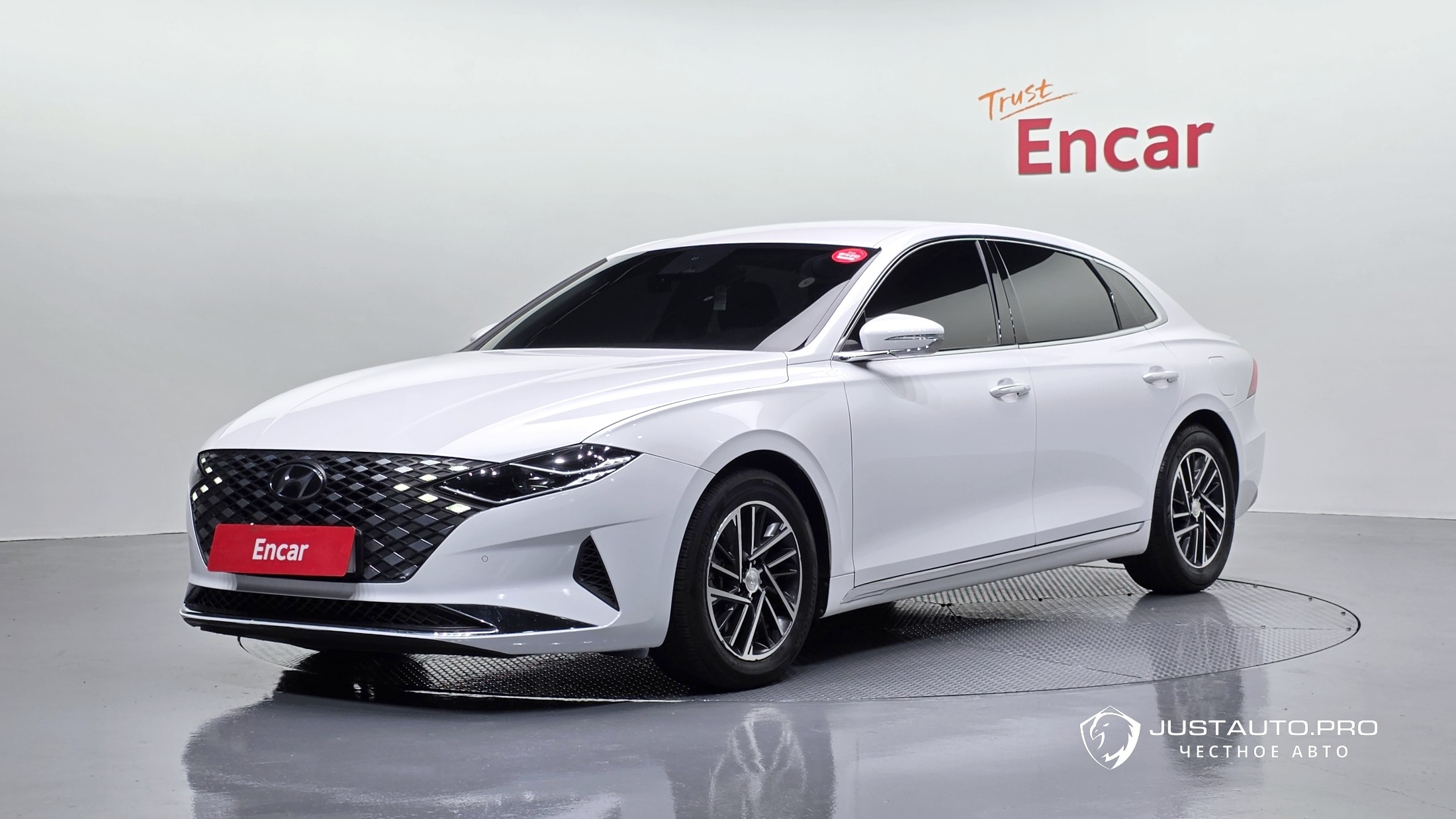 Автомобиль Hyundai Grandeur