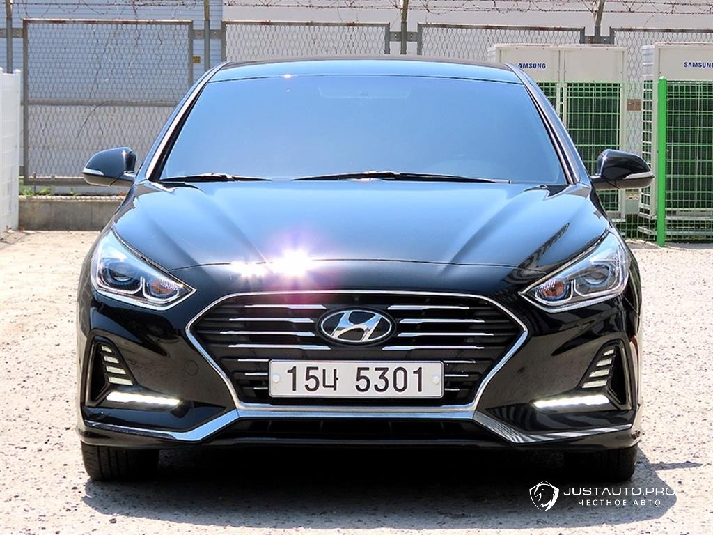 Автомобиль Hyundai Sonata
