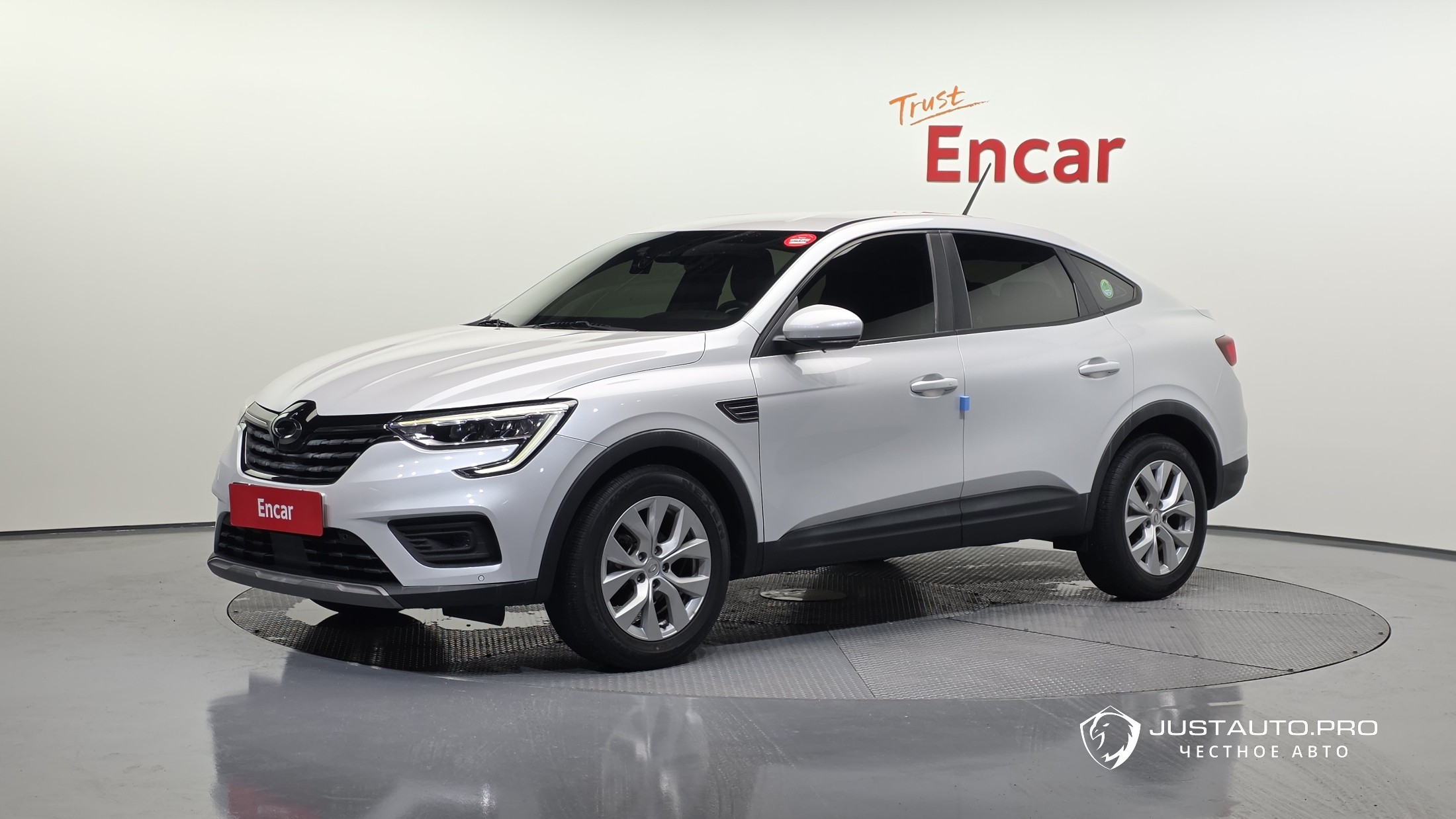 Автомобиль Renault-KoreaSamsung XM3