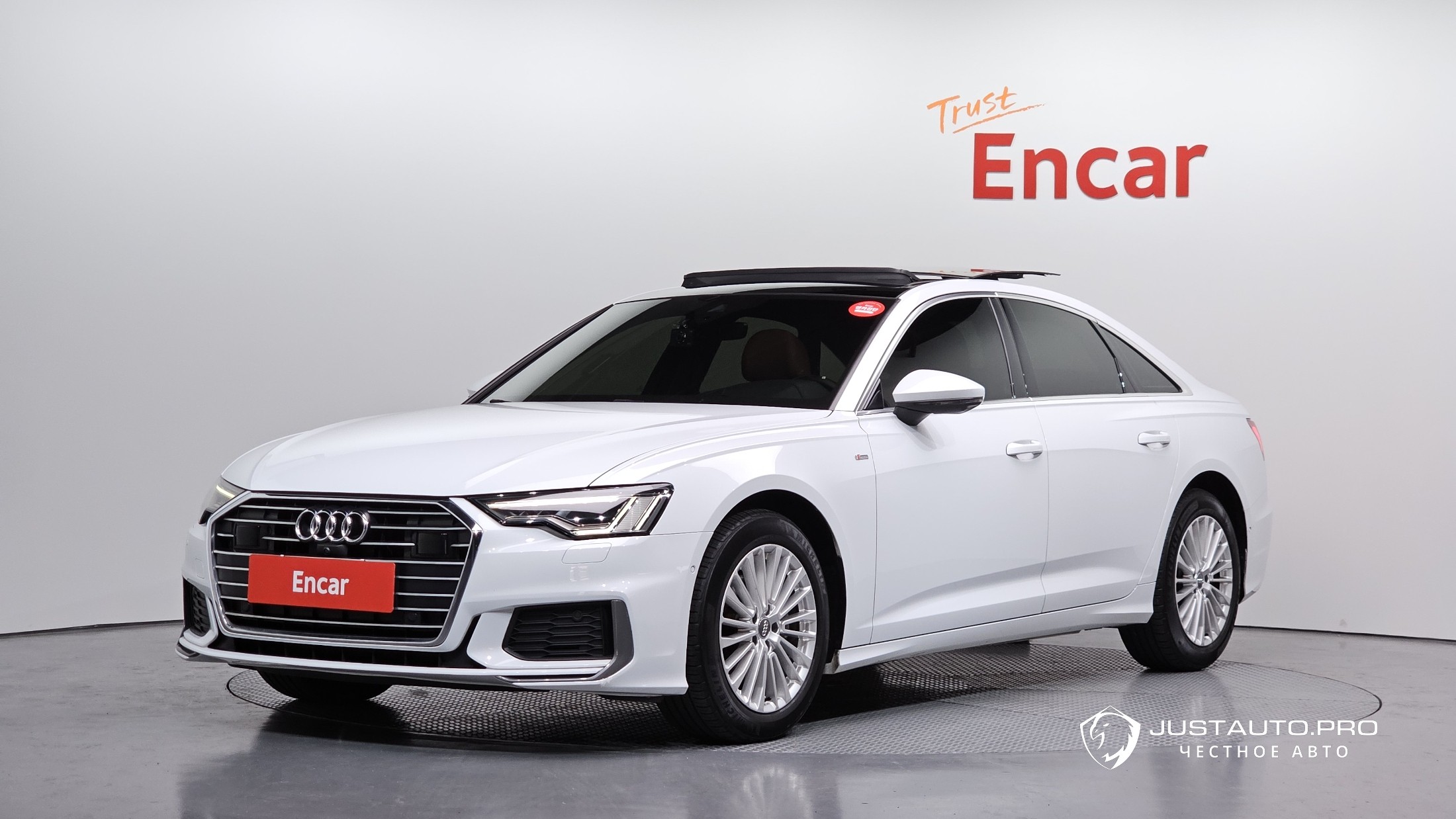 Автомобиль Audi A6