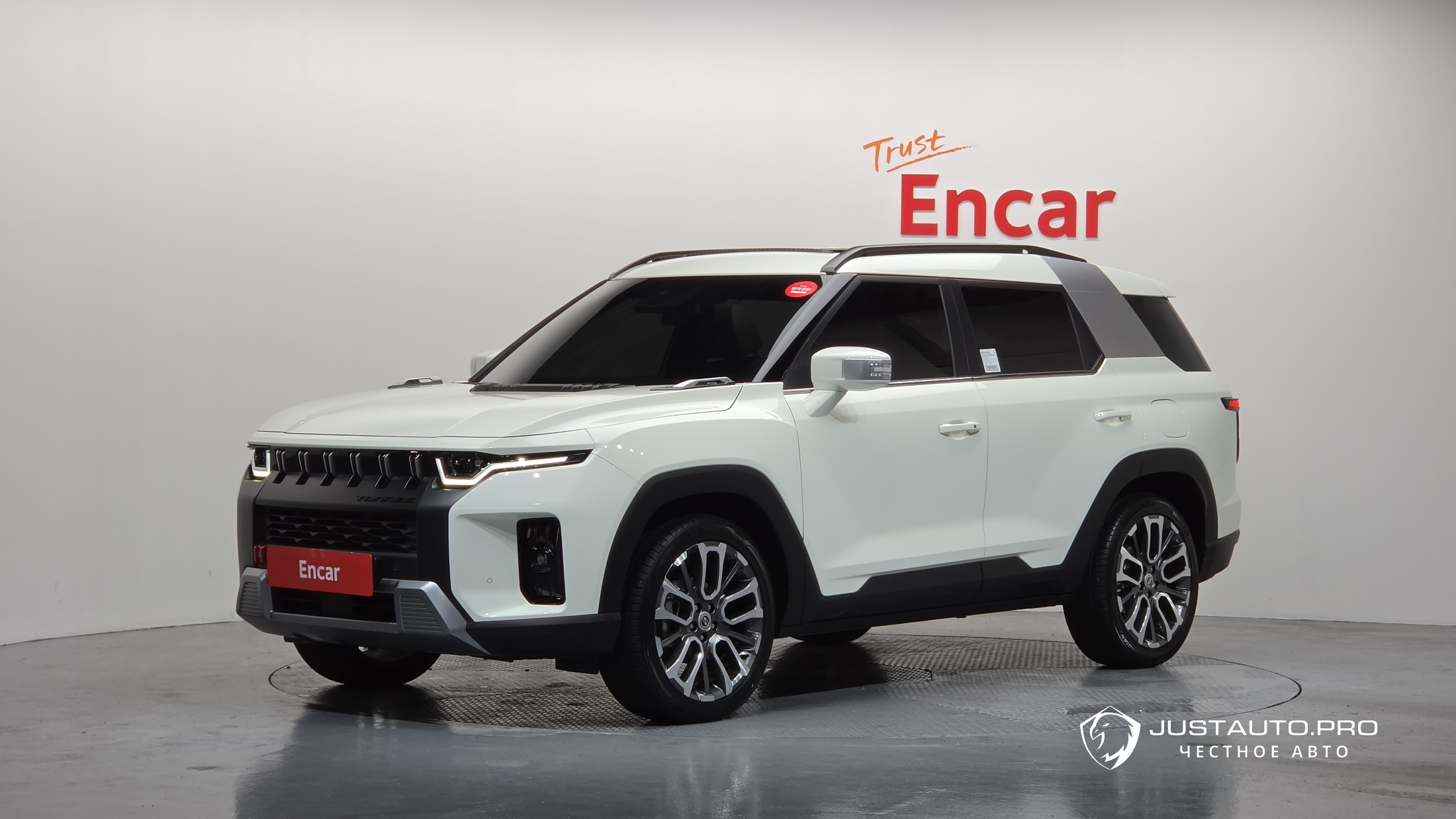 Автомобиль KG_Mobility_Ssangyong Torres
