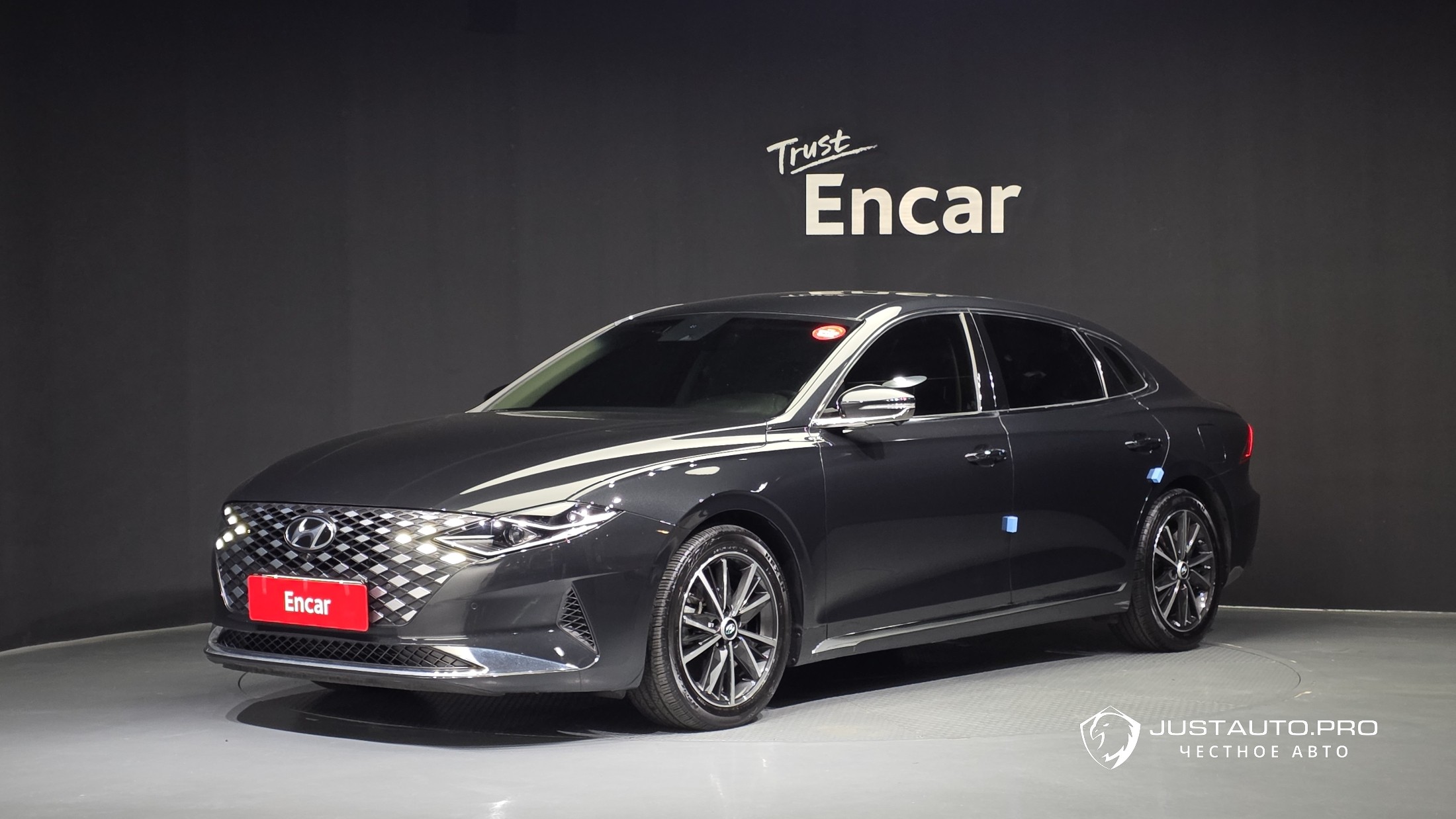 Автомобиль Hyundai Grandeur