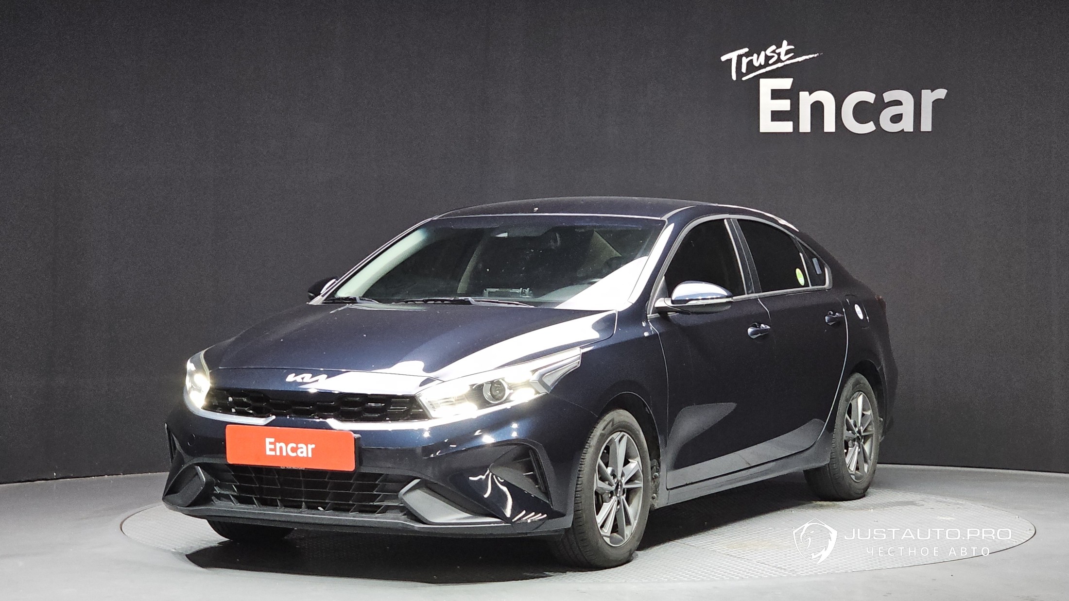 Автомобиль Kia K3