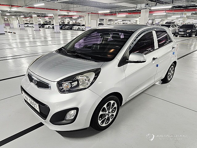 Автомобиль Kia morning