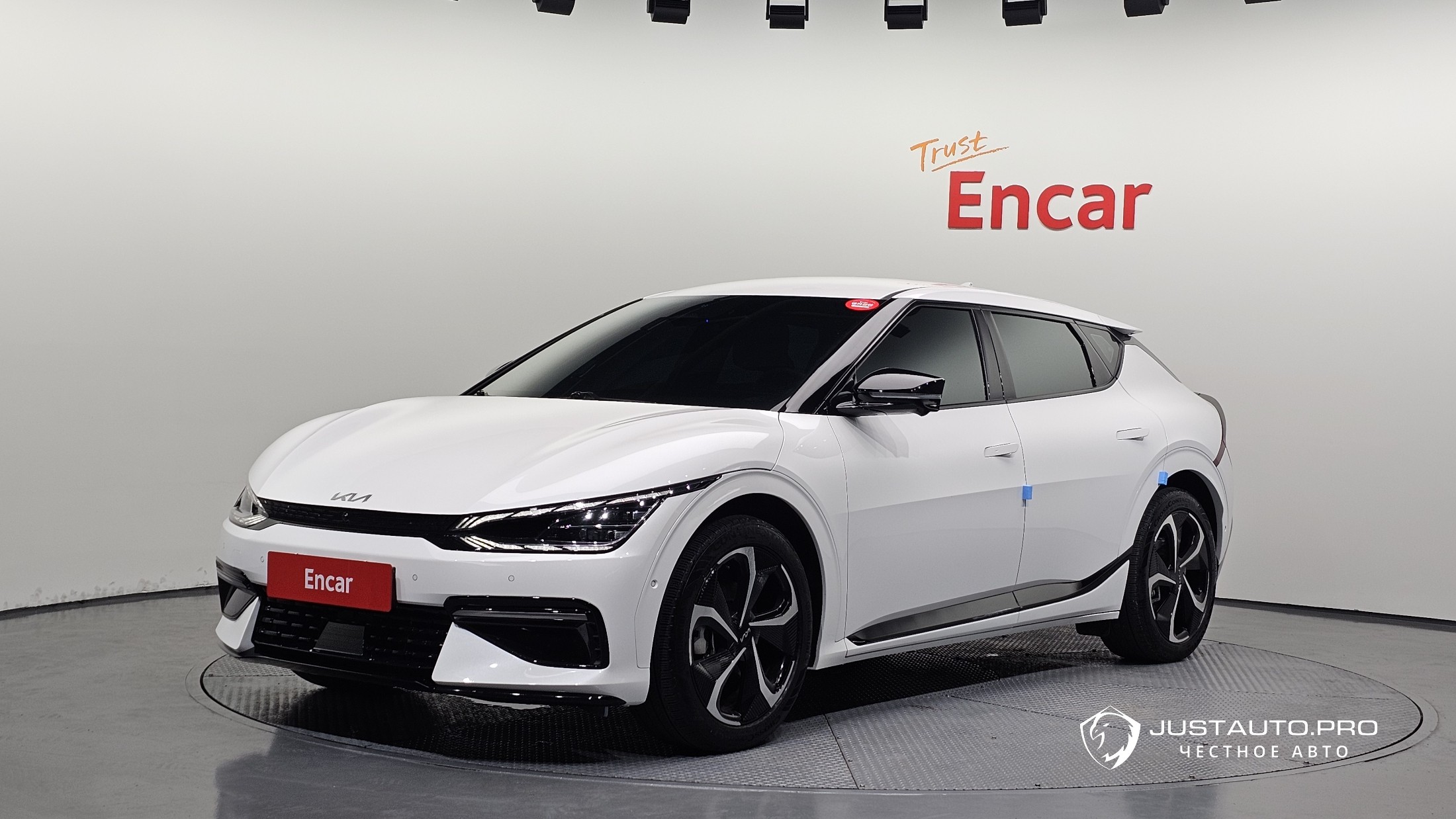 Автомобиль Kia EV6