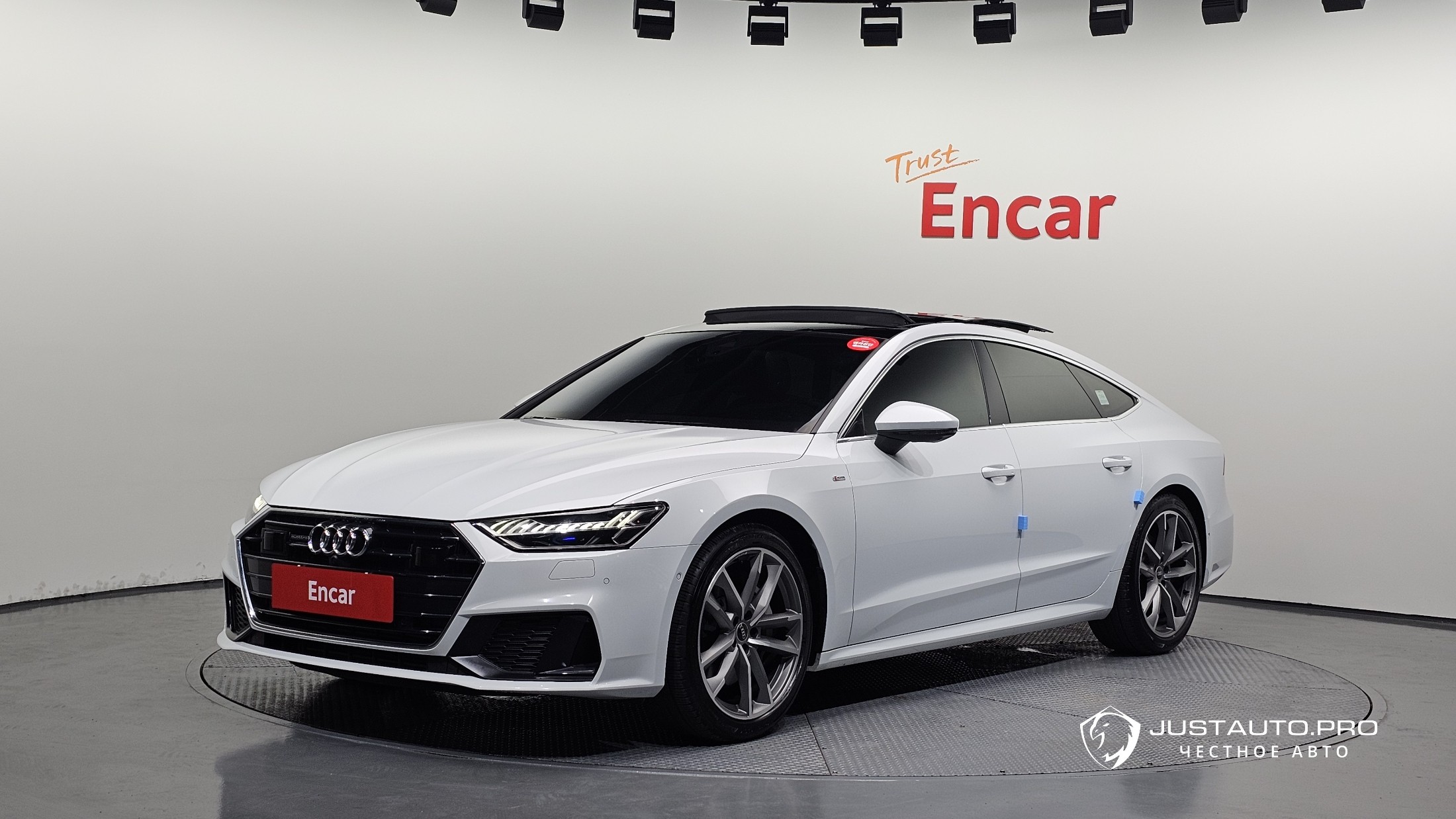 Автомобиль Audi A7