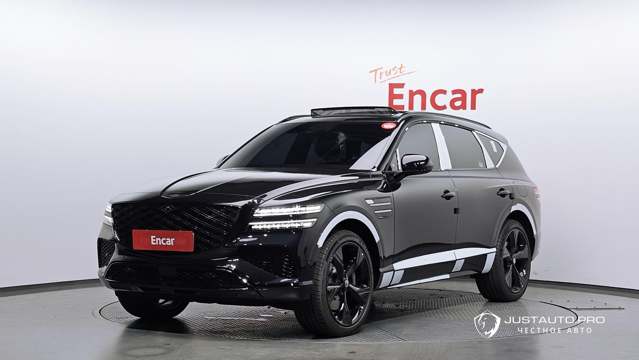 Автомобиль Genesis GV80