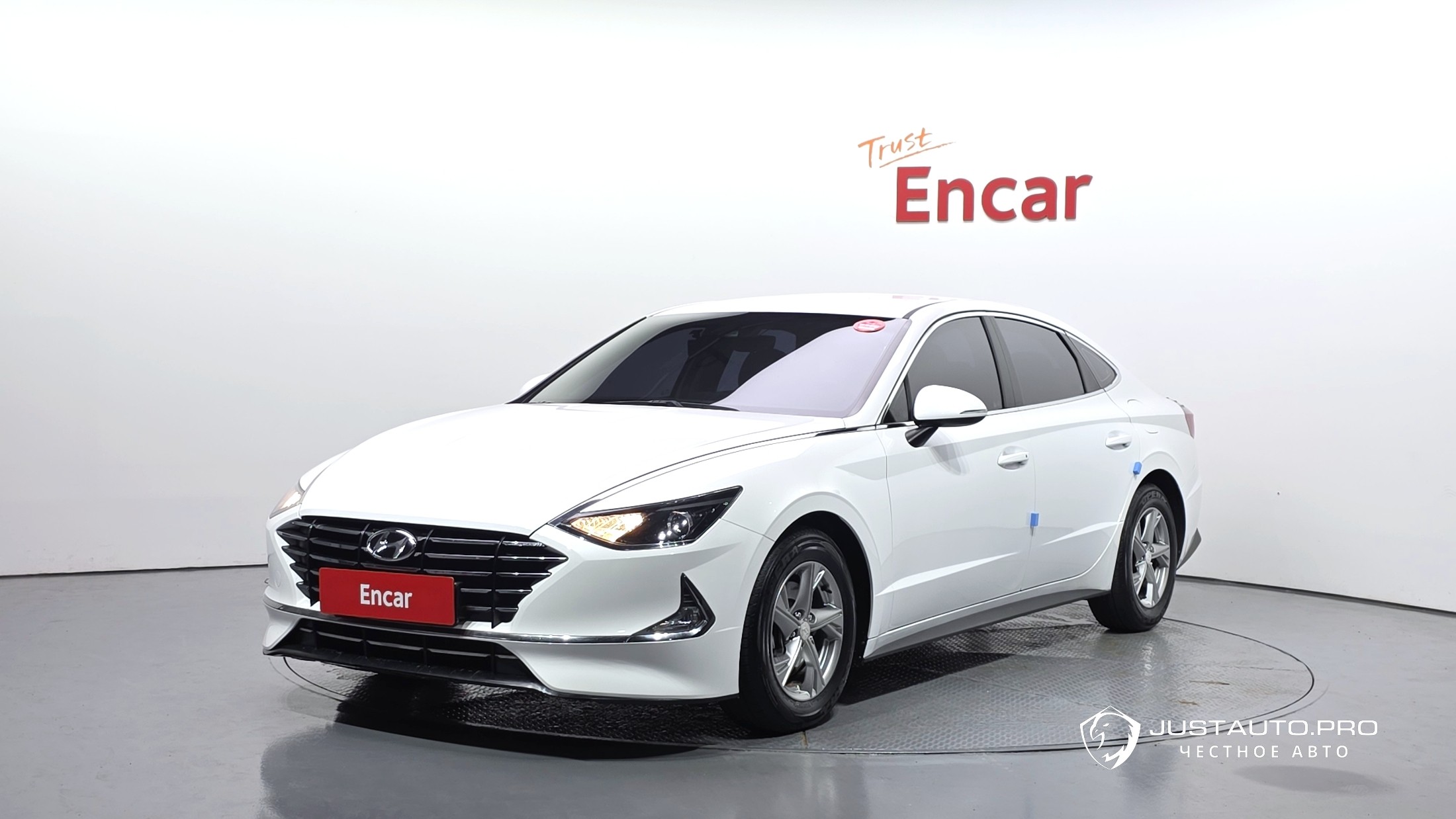 Автомобиль Hyundai Sonata