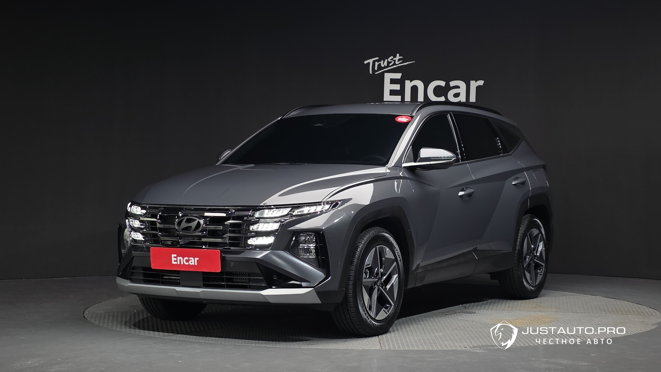 Автомобиль Hyundai Tucson