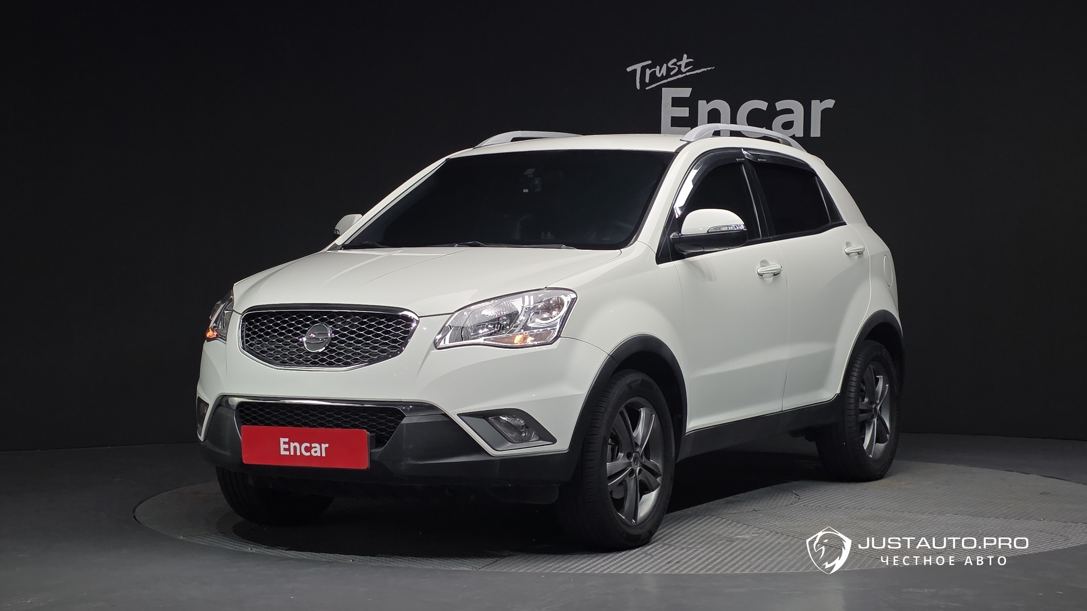 Автомобиль KG_Mobility_Ssangyong KORANDO