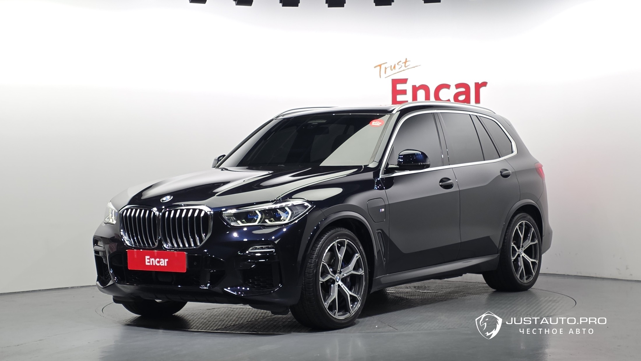 Автомобиль BMW X5
