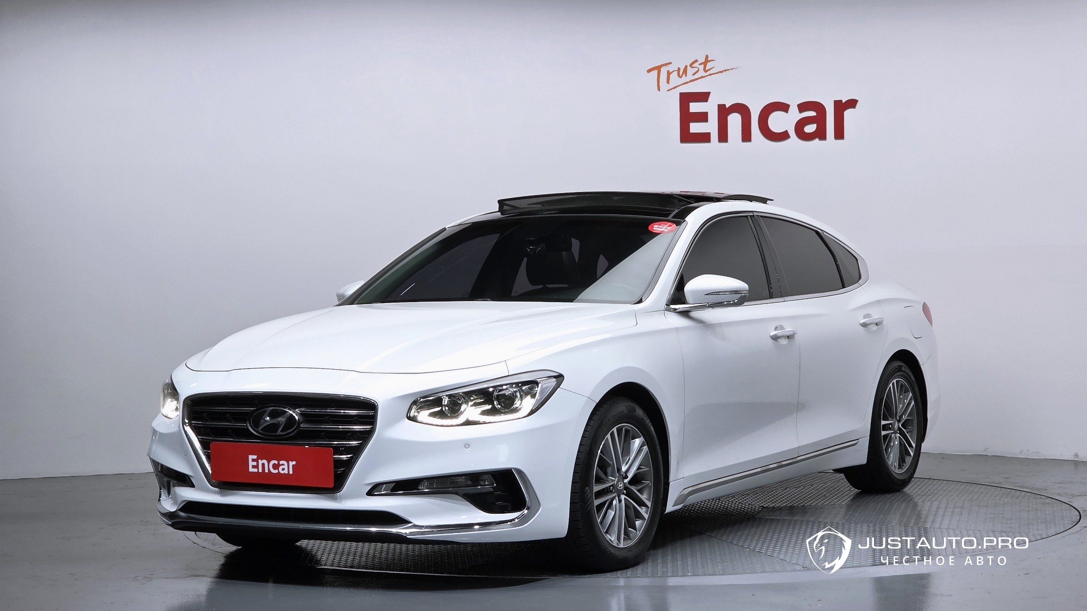 Автомобиль Hyundai Grandeur
