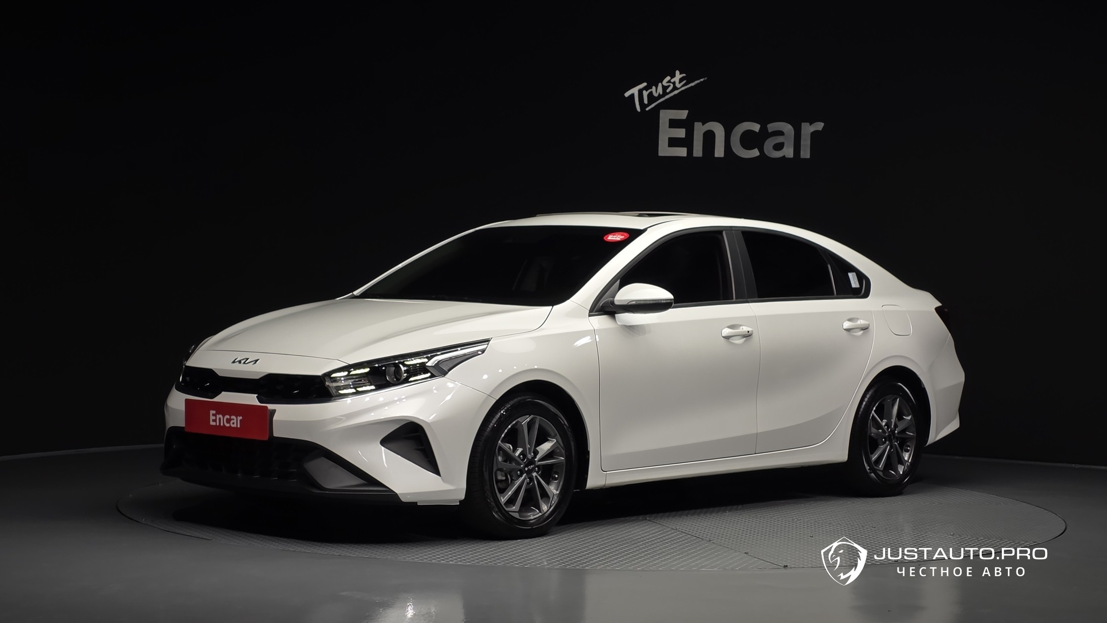 Автомобиль Kia K3