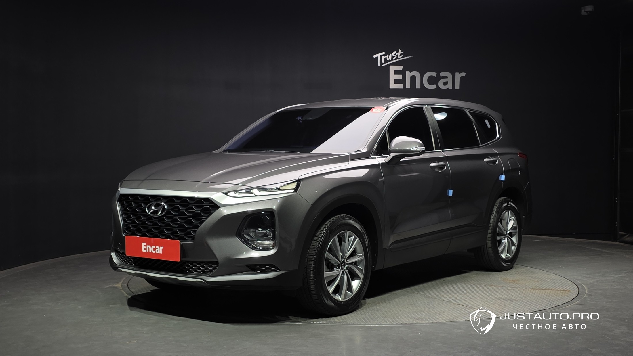 Автомобиль Hyundai Santafe