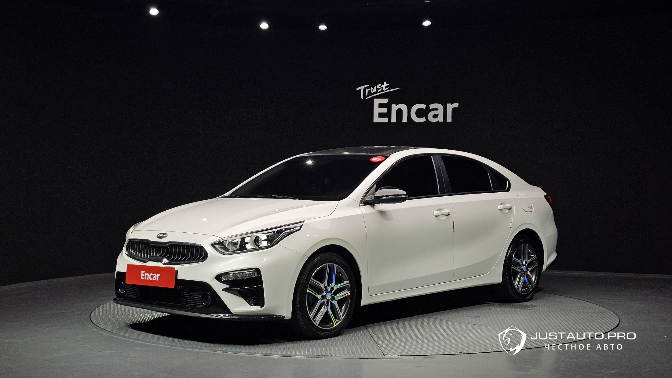 Автомобиль Kia K3