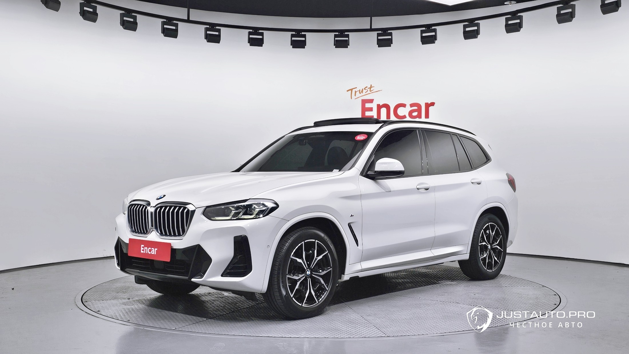 Автомобиль BMW X3