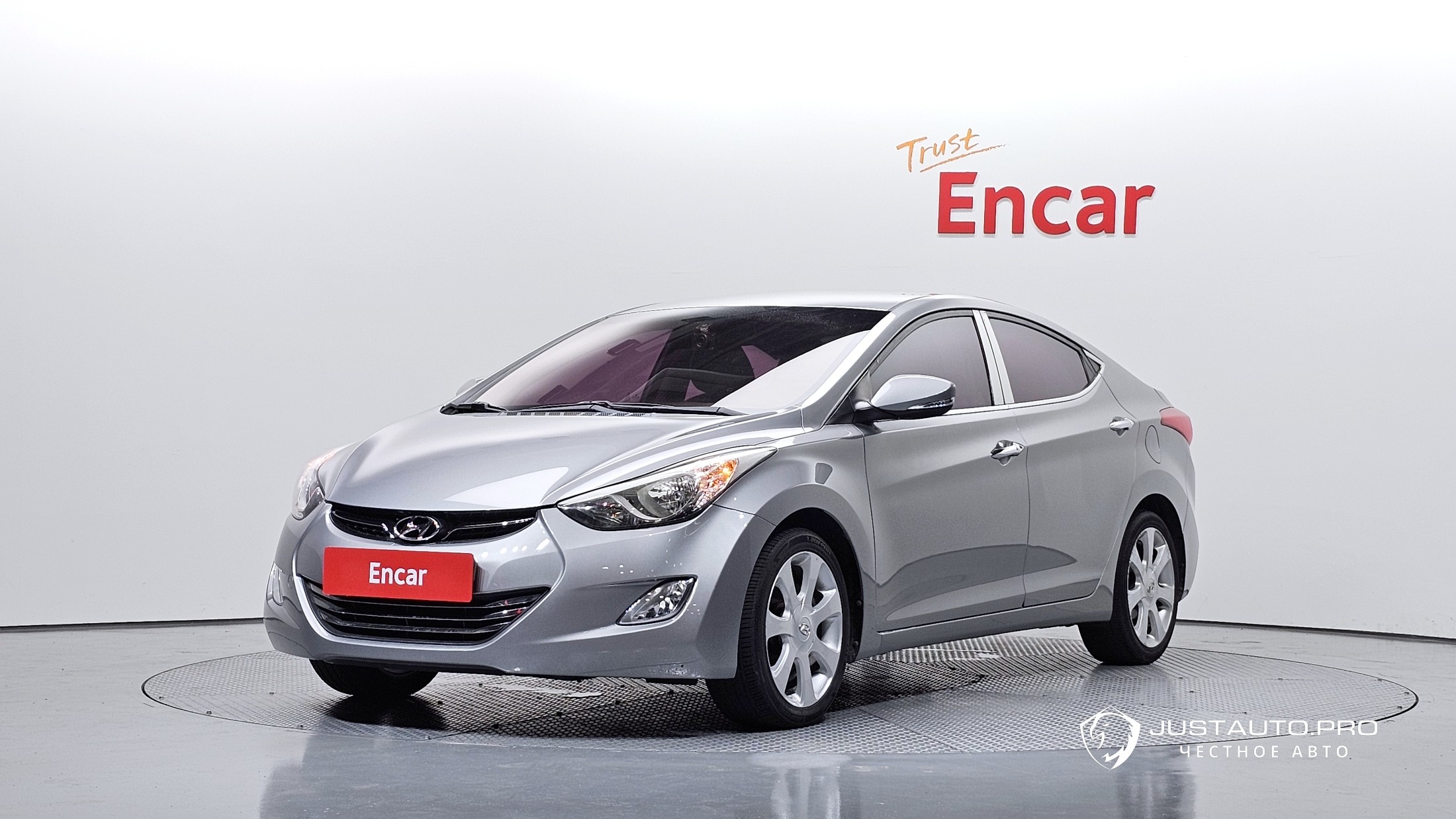 Автомобиль Hyundai AVANTE