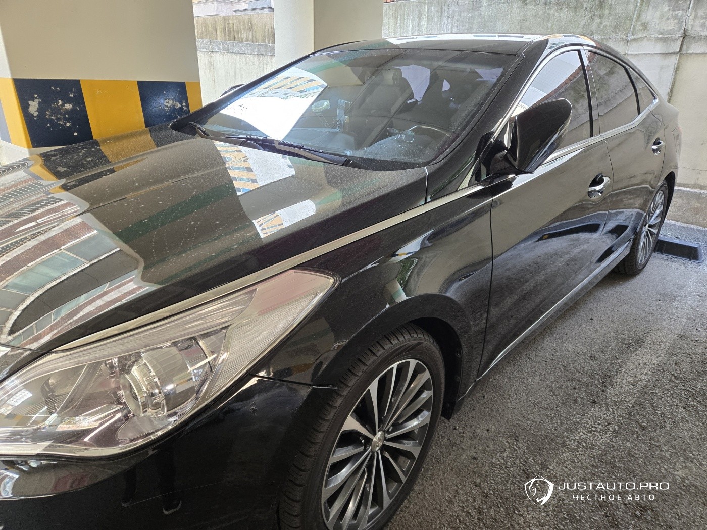 Автомобиль Hyundai Grandeur