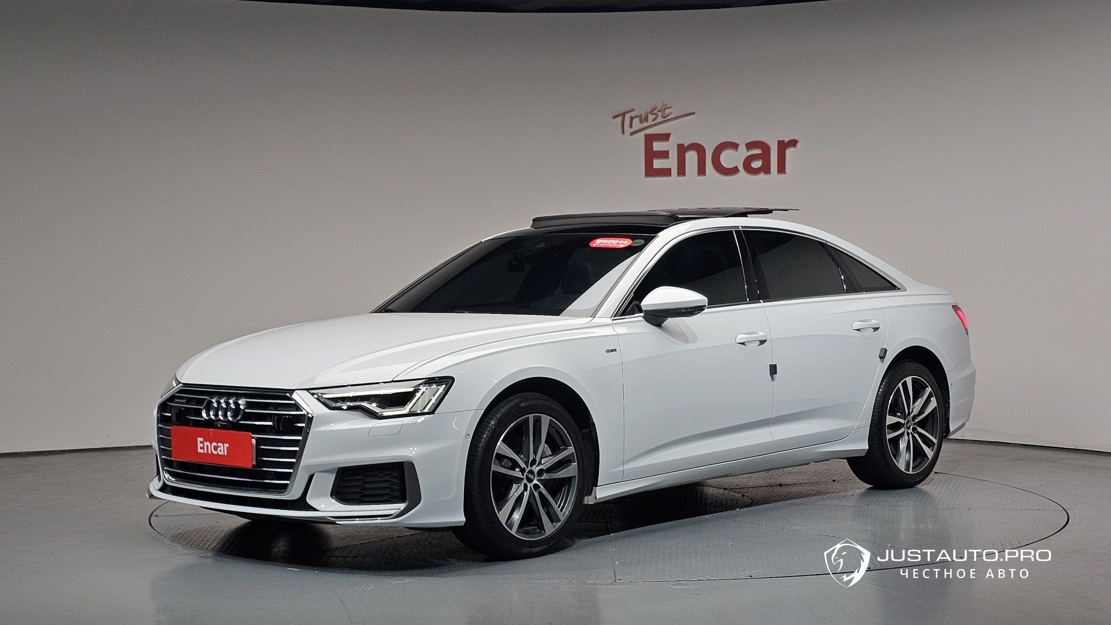 Автомобиль Audi A6