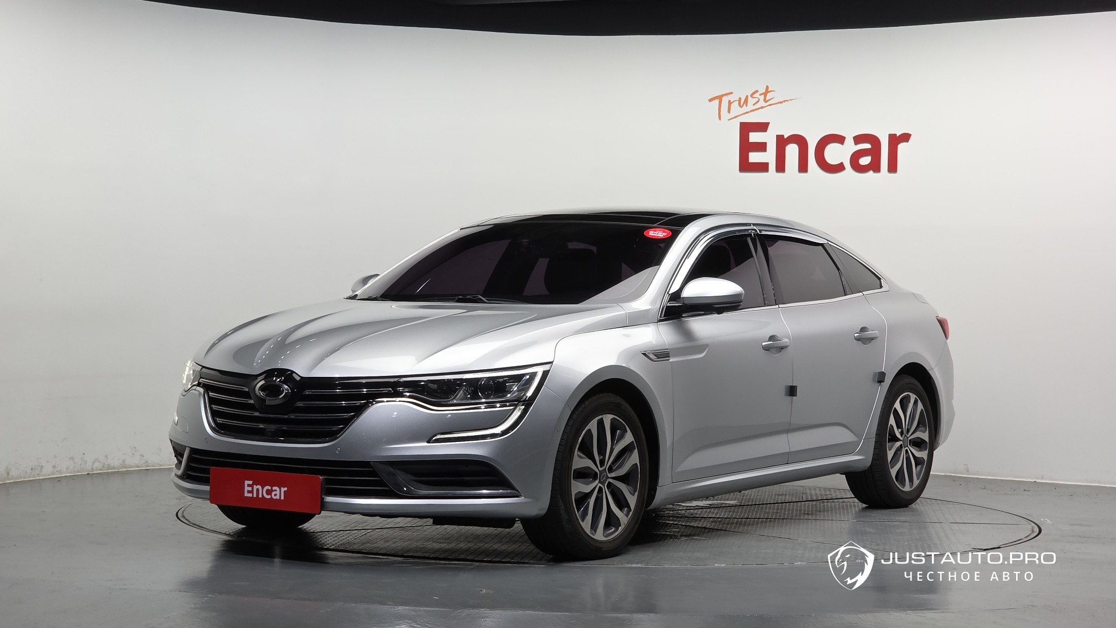 Автомобиль Renault-KoreaSamsung SM6