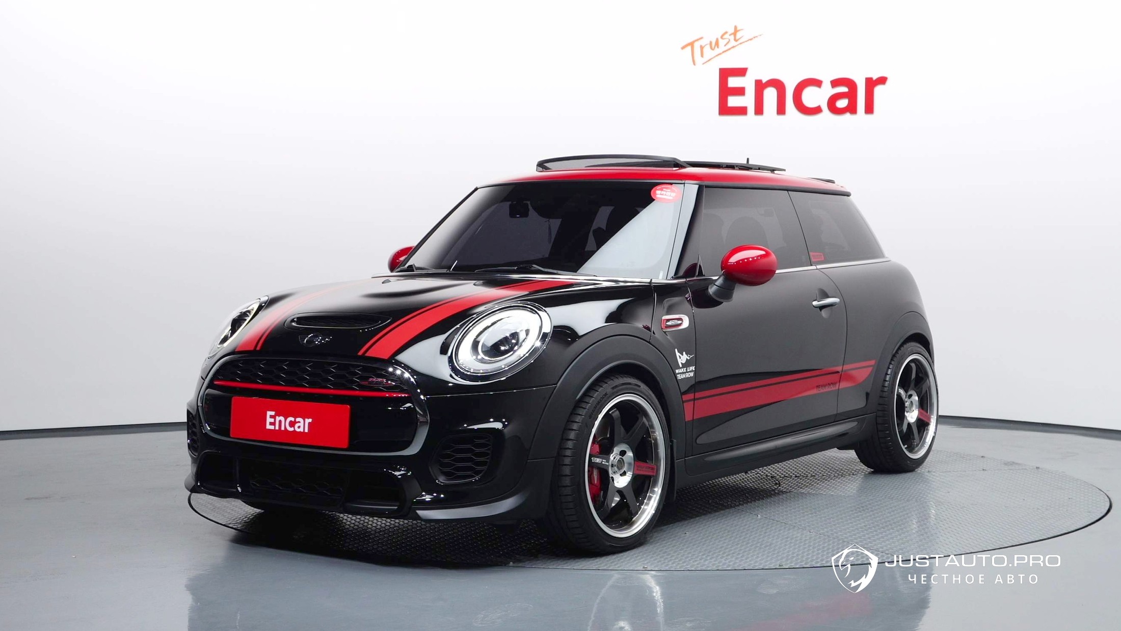 Автомобиль Mini Cooper