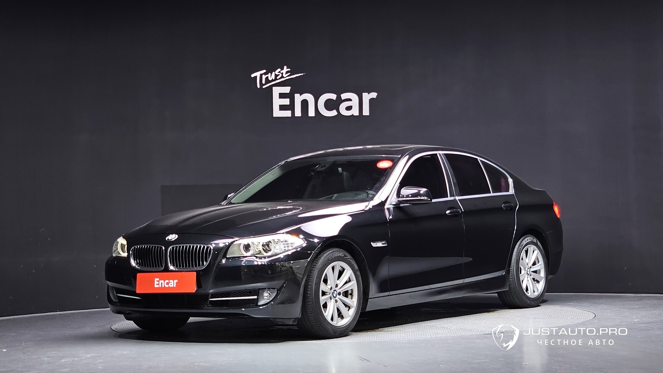 Автомобиль BMW 5-Series