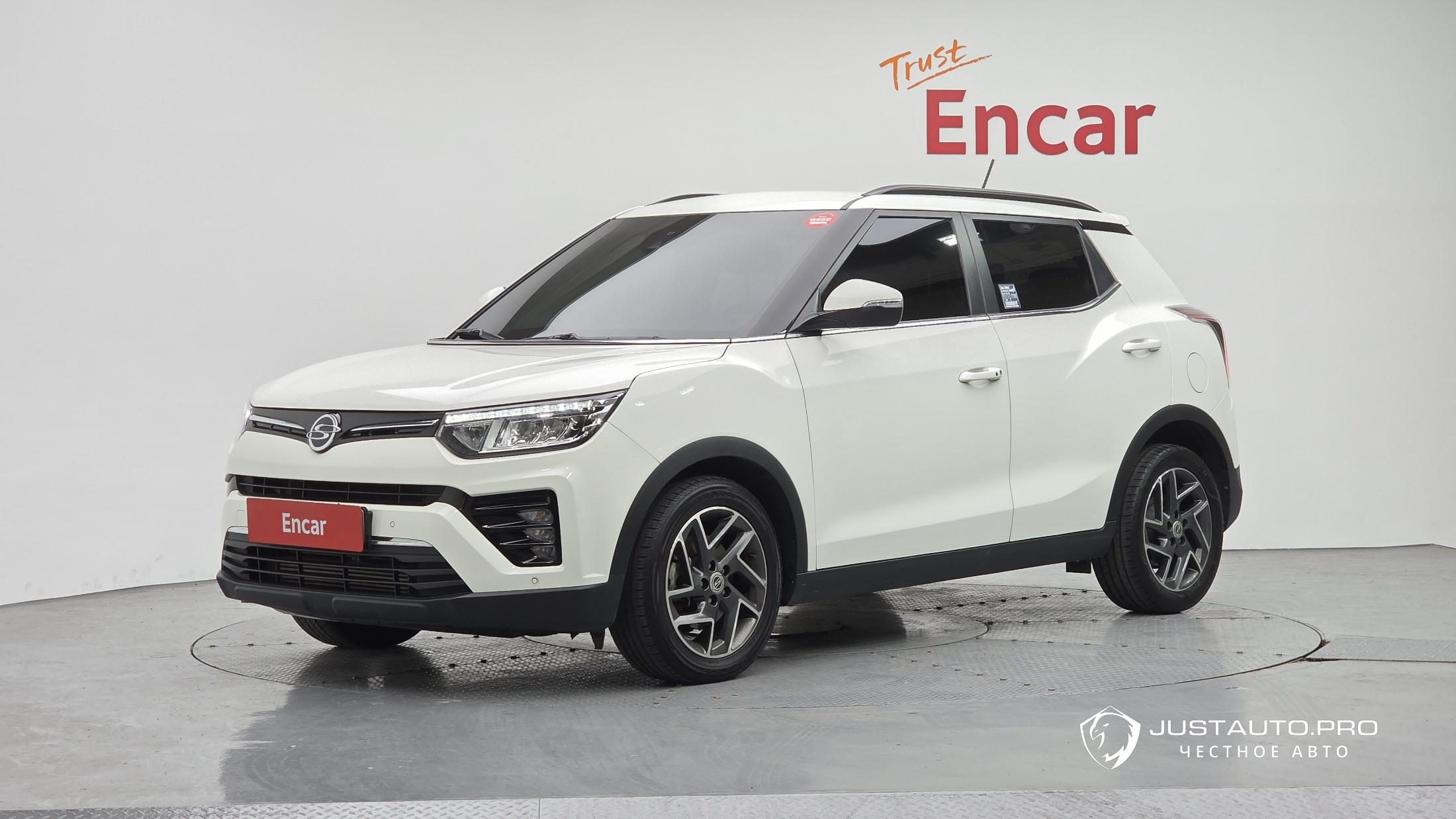 Автомобиль KG_Mobility_Ssangyong TIBOLI