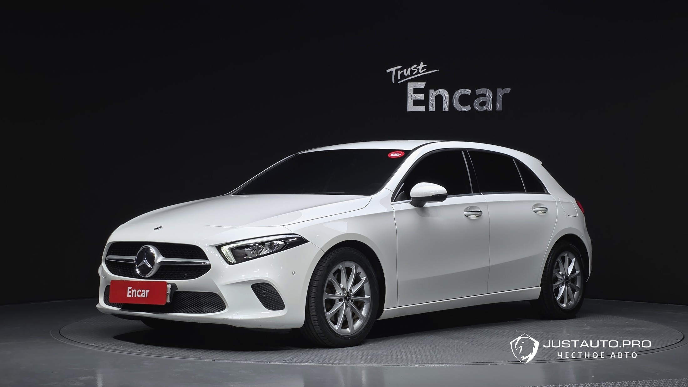 Автомобиль Mercedes-Benz A-Class