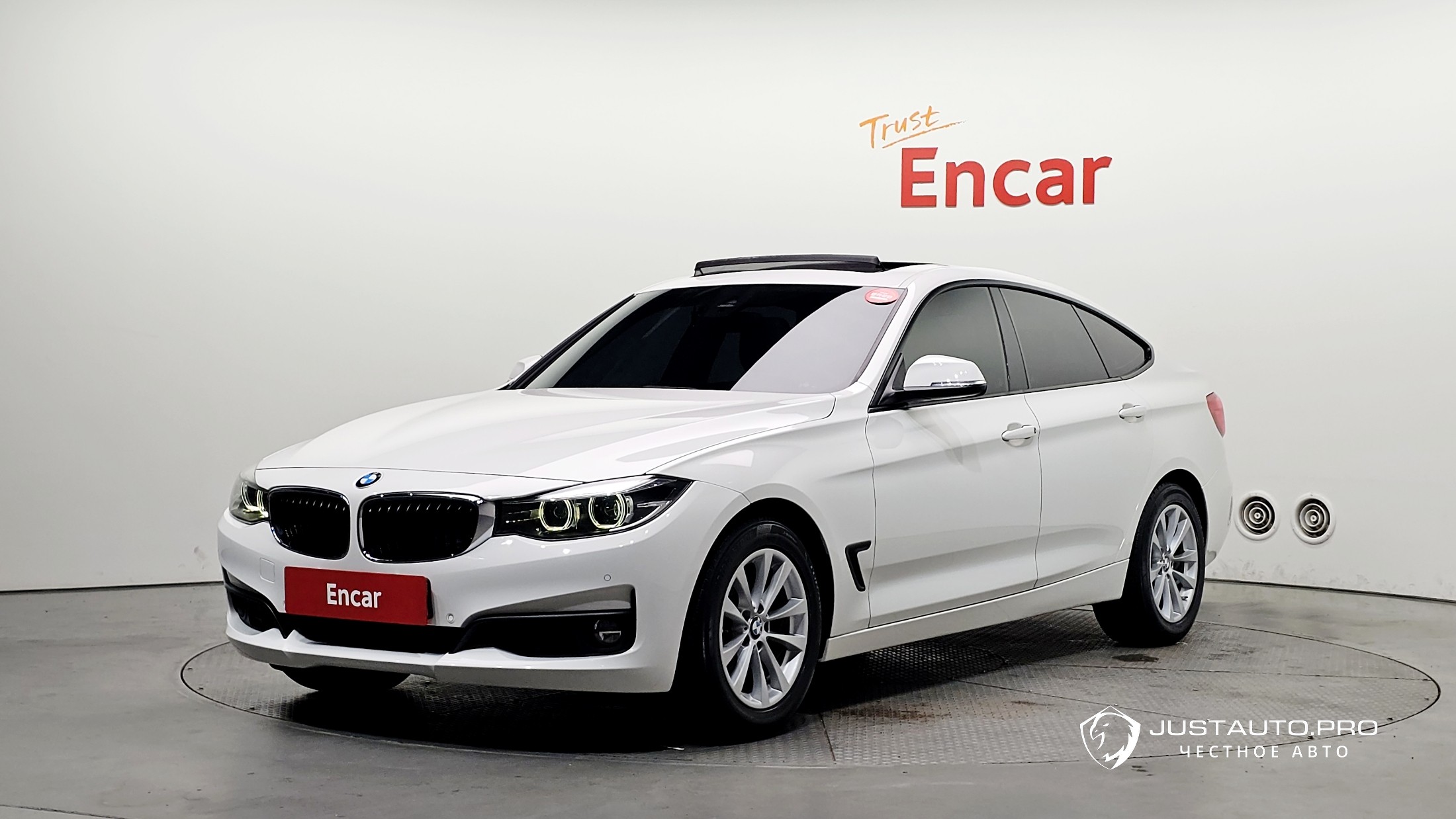 Автомобиль BMW Gran Turismo