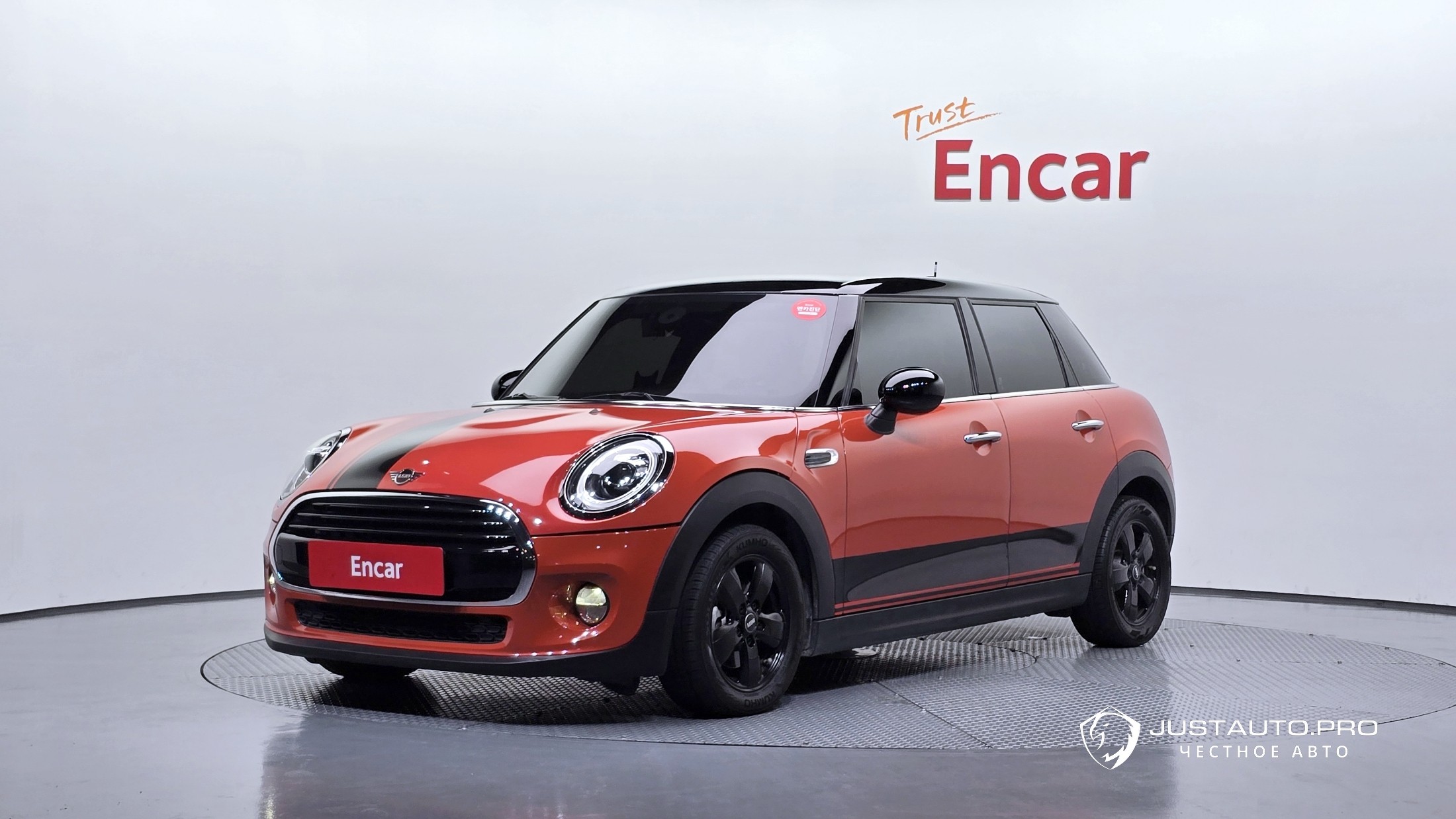 Автомобиль Mini Cooper