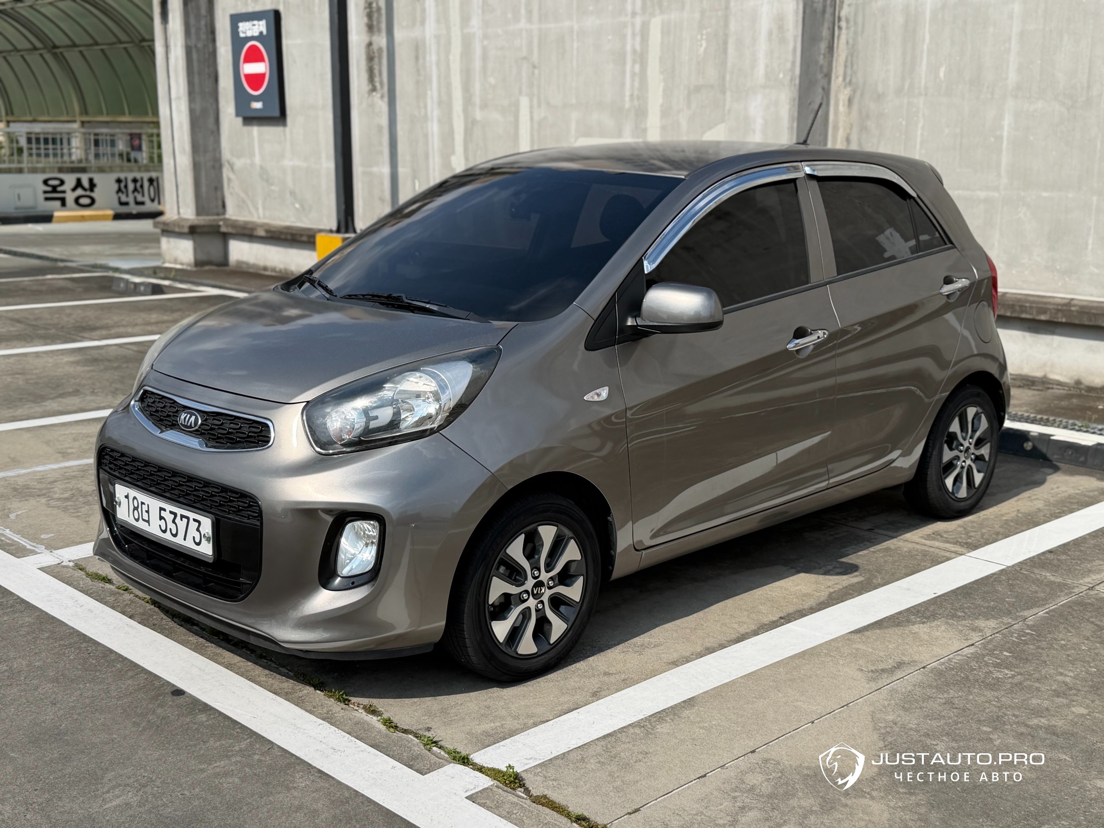 Автомобиль Kia morning