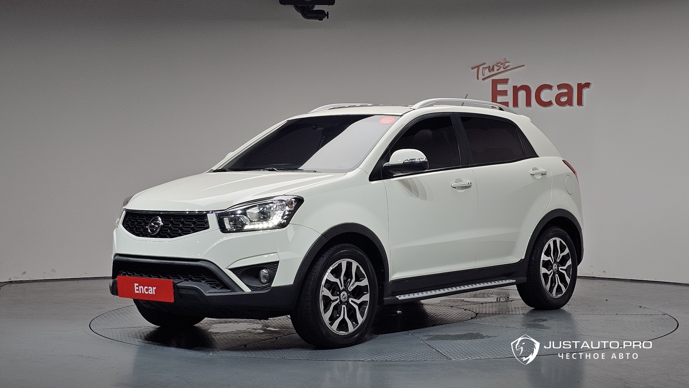 Автомобиль KG_Mobility_Ssangyong KORANDO