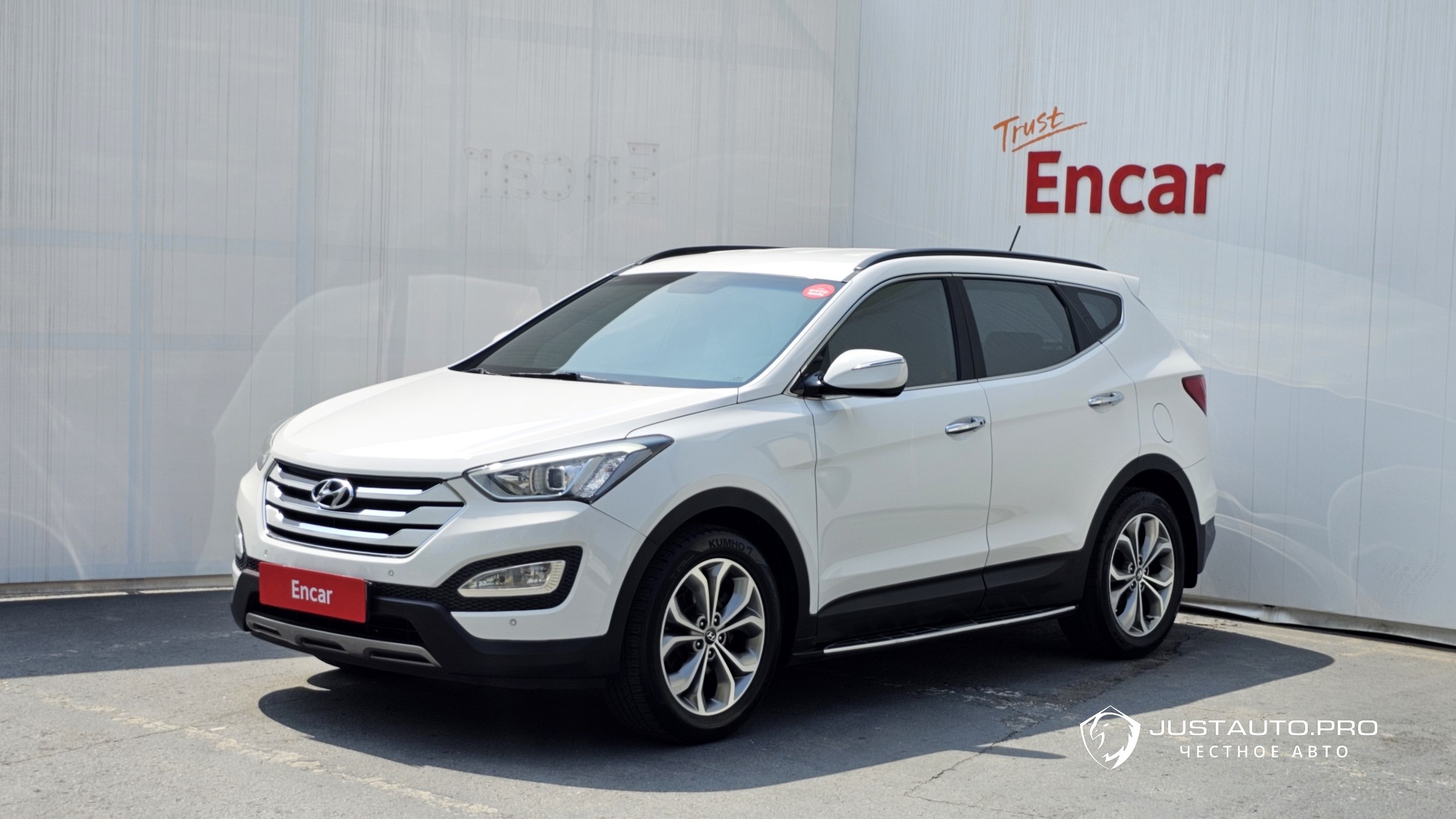 Автомобиль Hyundai Santafe
