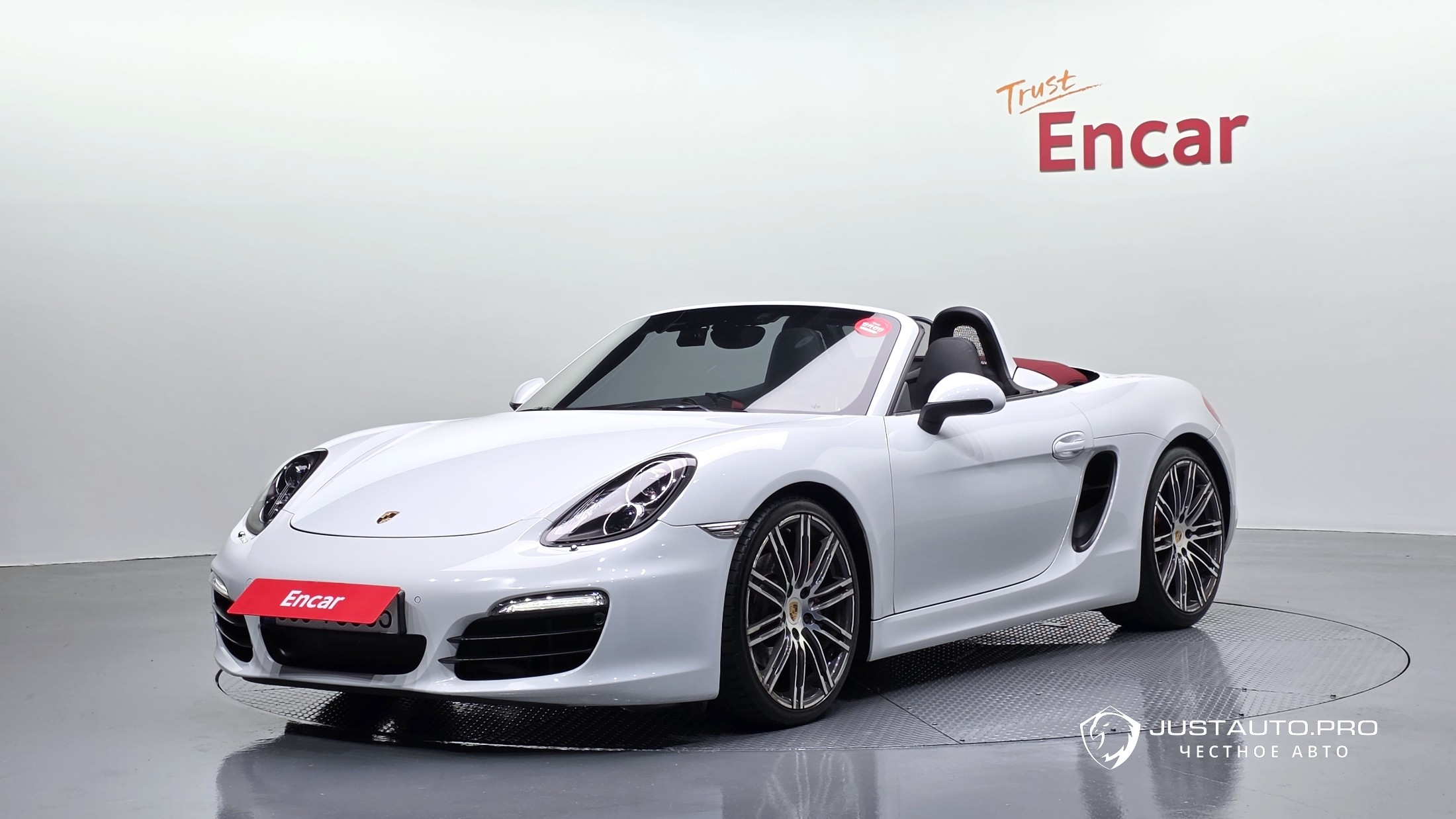 Автомобиль Porsche Boxster