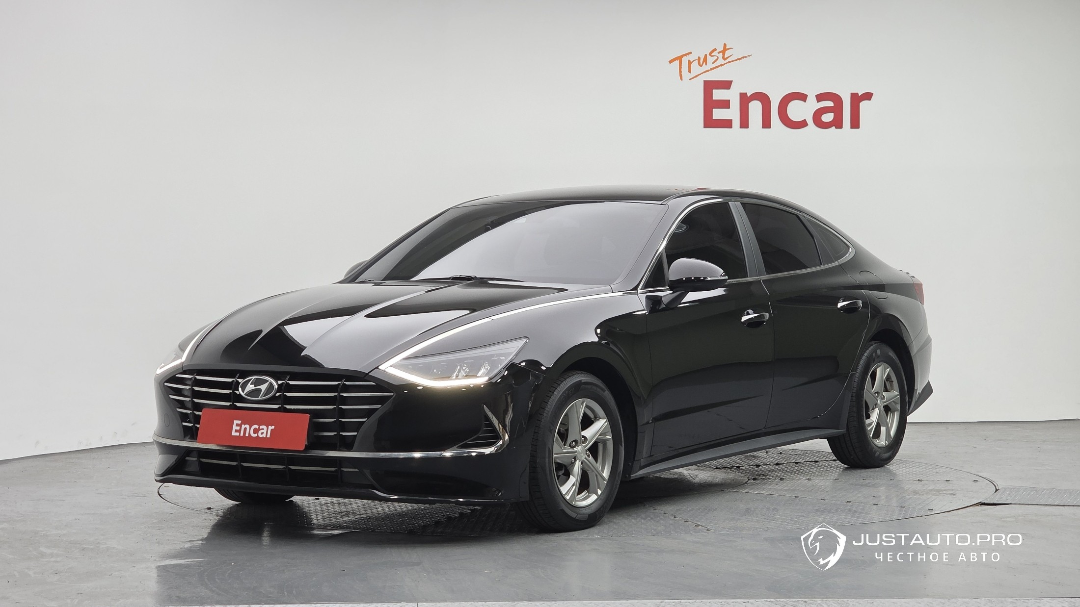 Автомобиль Hyundai Sonata